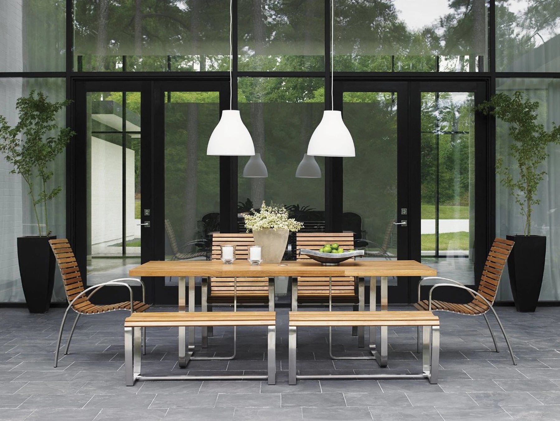 Top 3 Tips For Choosing The Right Outdoor Furniture For Your Home