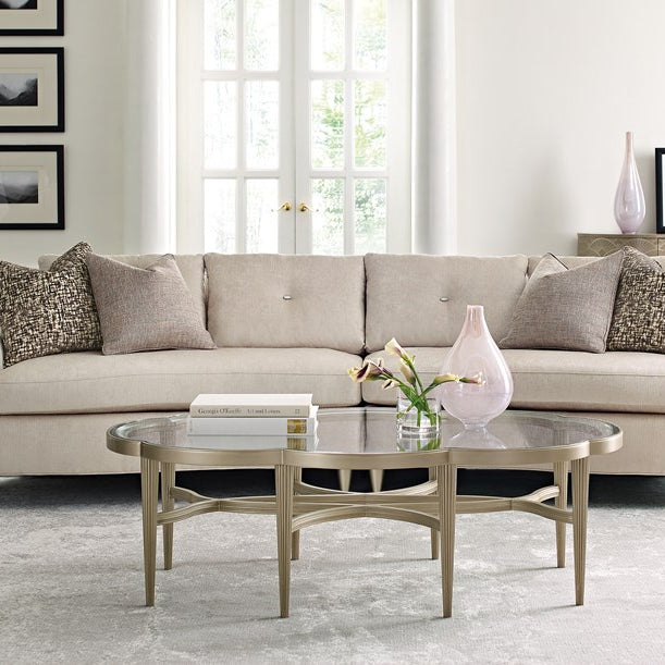 Choosing the Perfect Sofa: Your Guide to Style & Comfort