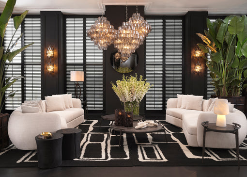 Discover the story of Eichholtz