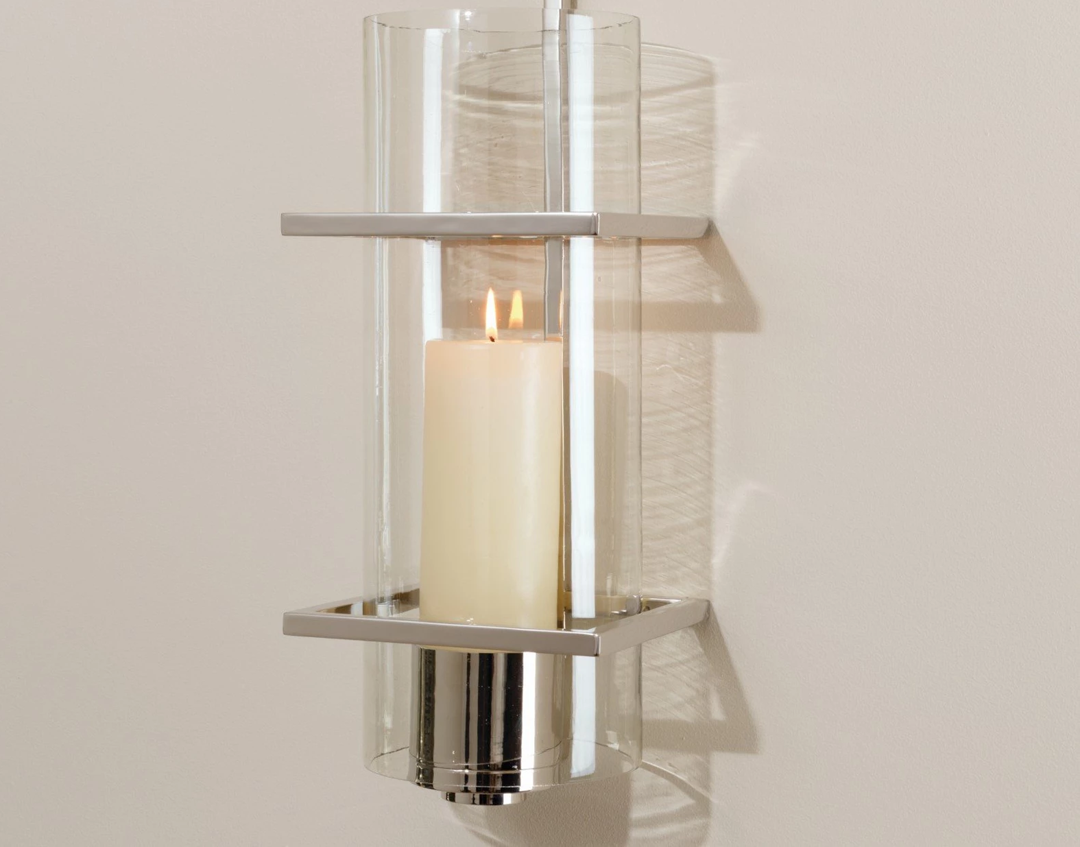 Accessorize Your Home With These Decorative Candles