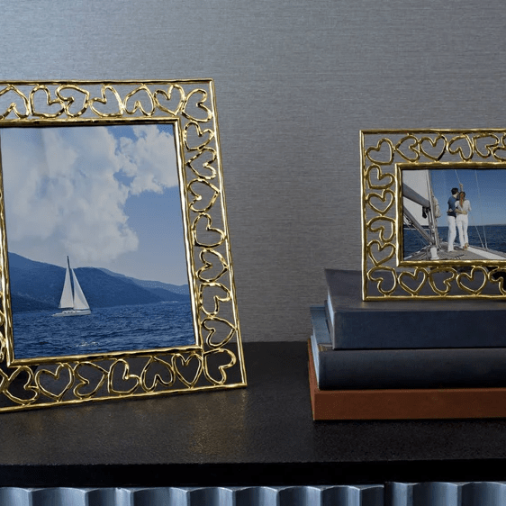 Frame Your Memories with Modern Frames: Grayson Living