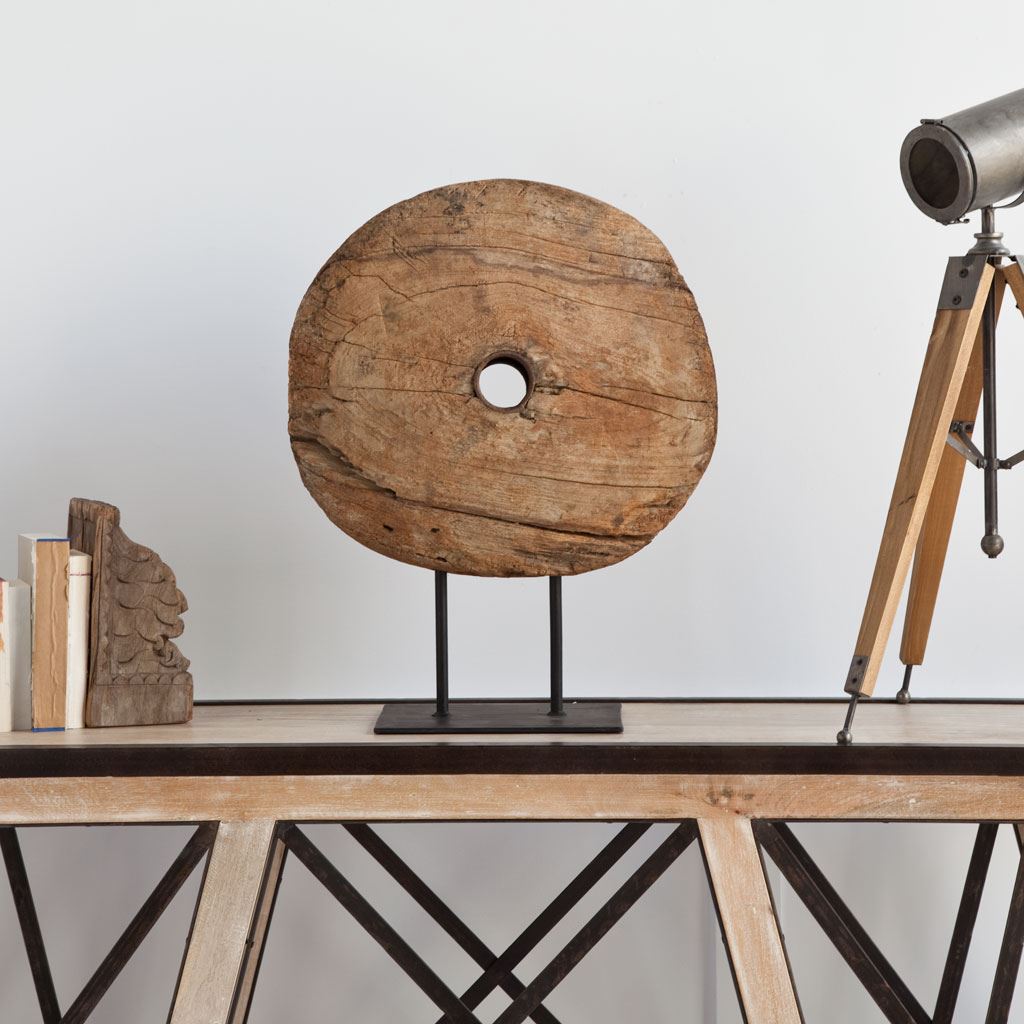 Mercana Incana Natural Brown Reclaimed Wood Wheel Object