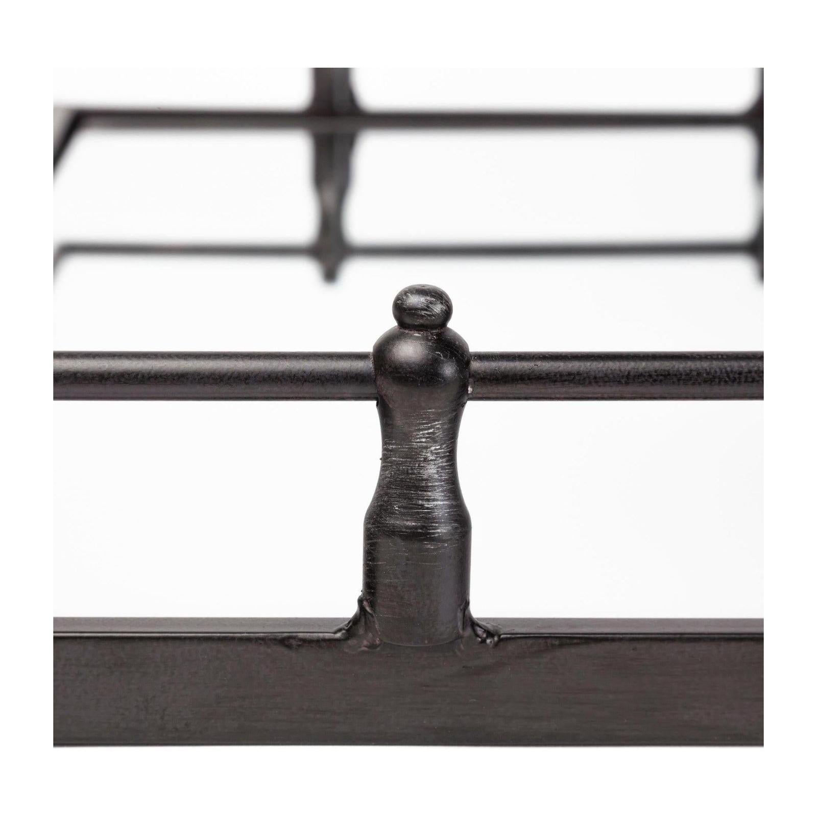 Mercana Christa Black Metal Mirrored Base Square Tray