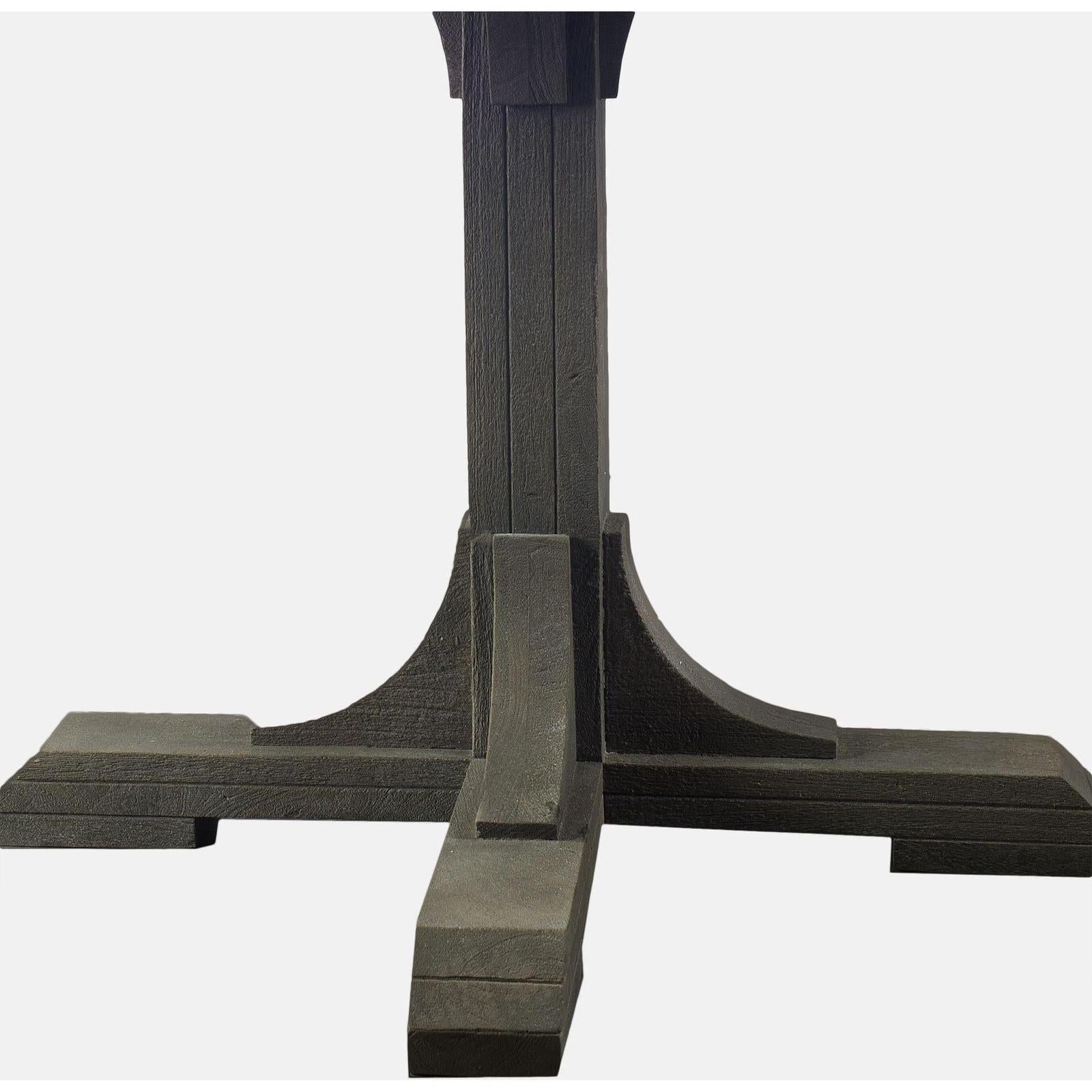 Mercana Barrett IV Dinning Table
