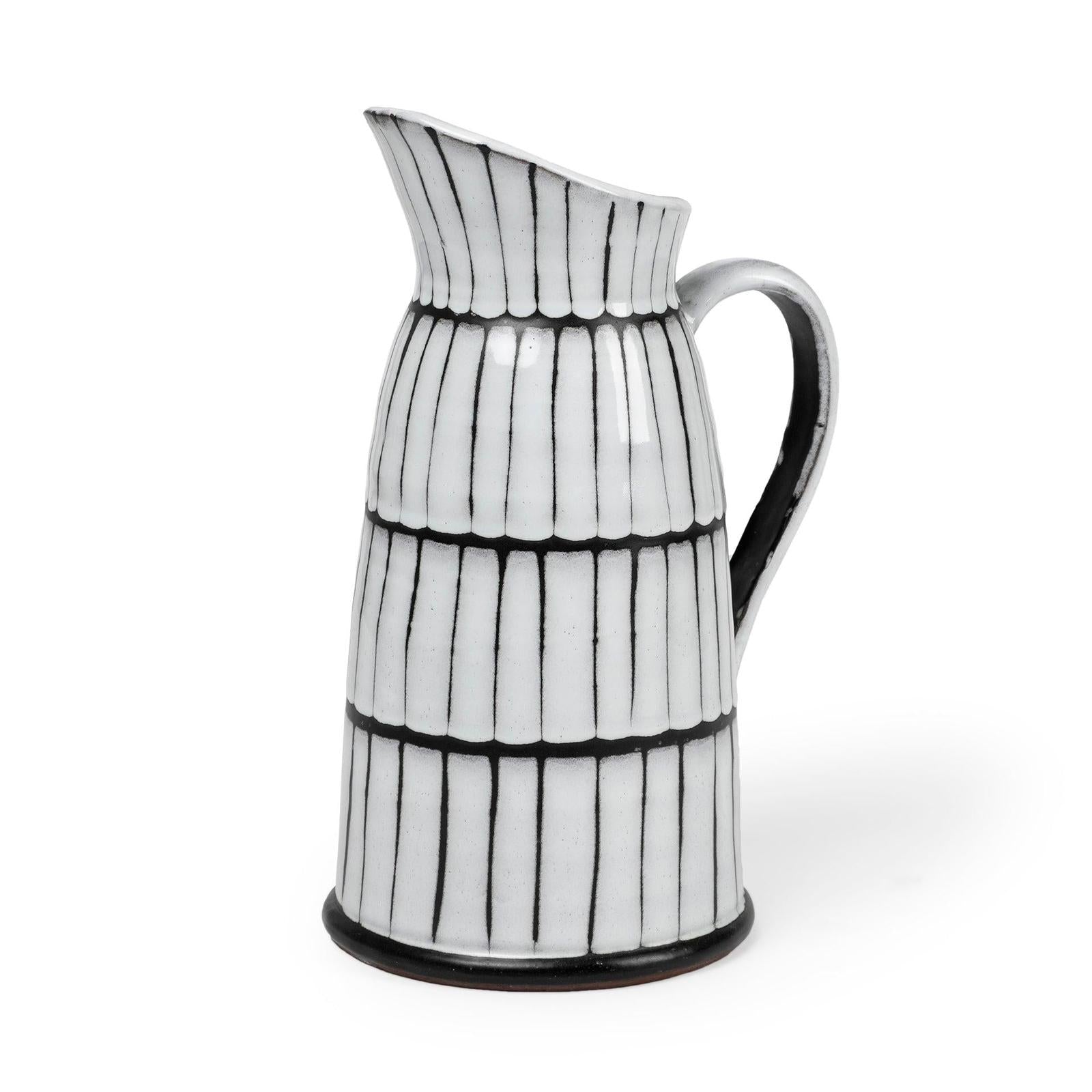 Mercana Lome White/Black Ceramic Jug