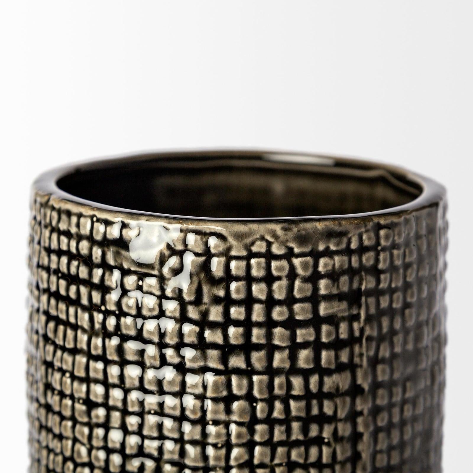 Mercana Kona Medium Black/Gold Ceramic Vase