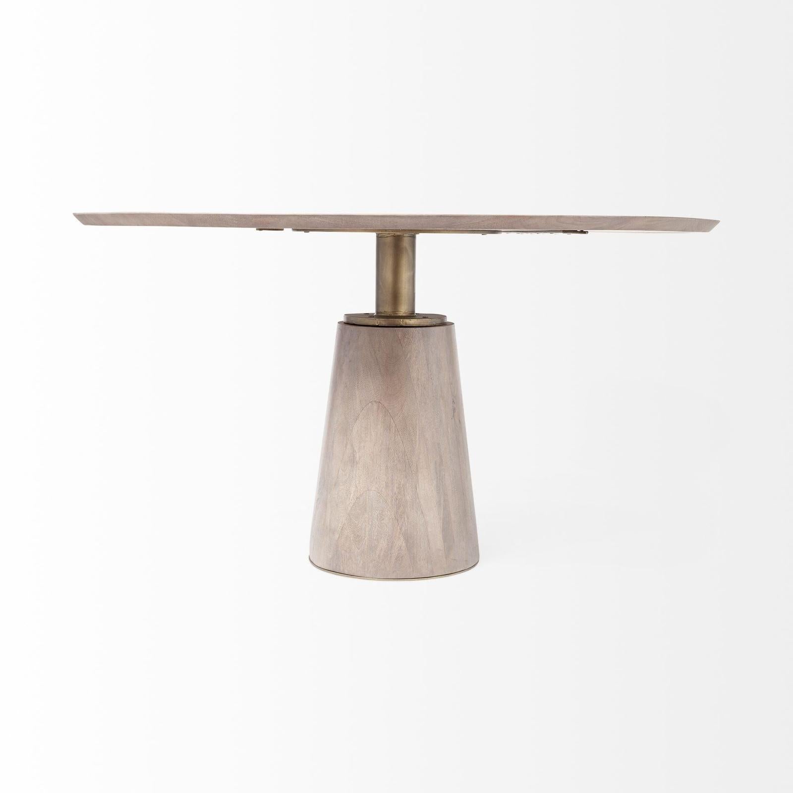 Mercana Maxwell Round Accent Pedestal Bistro Table