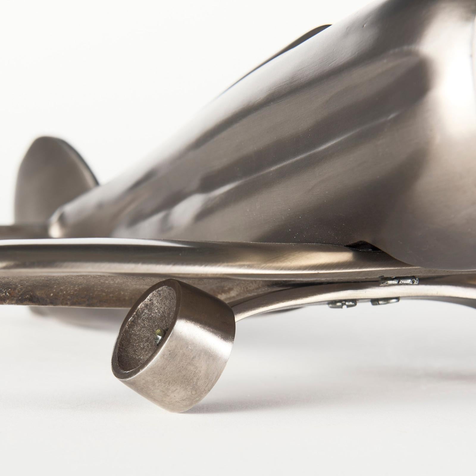 Mercana Maverick Gray Metal Plane