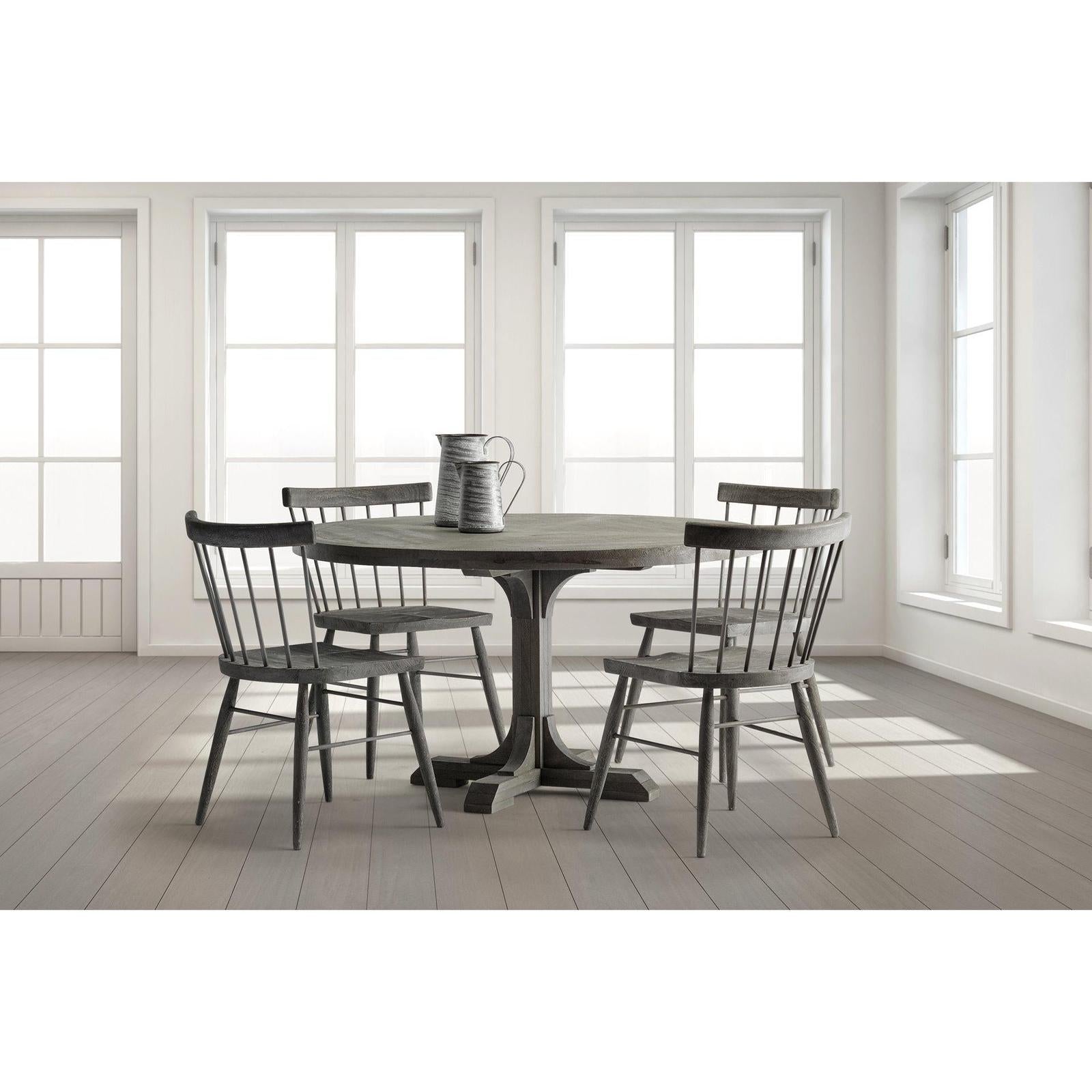 Mercana Barrett IV Dinning Table