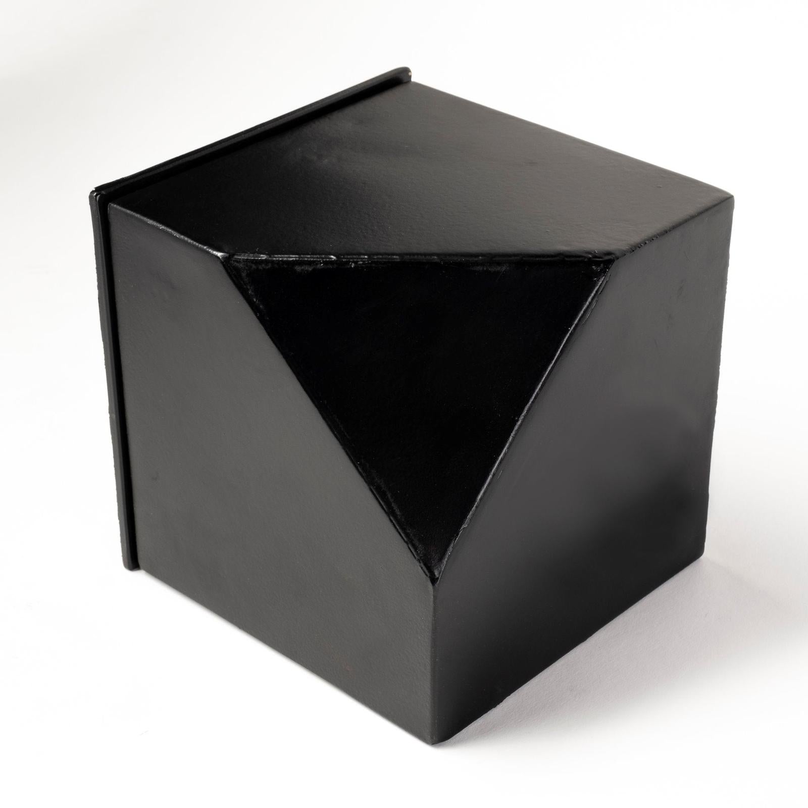 Mercana Ralph Black Metal Table Clock