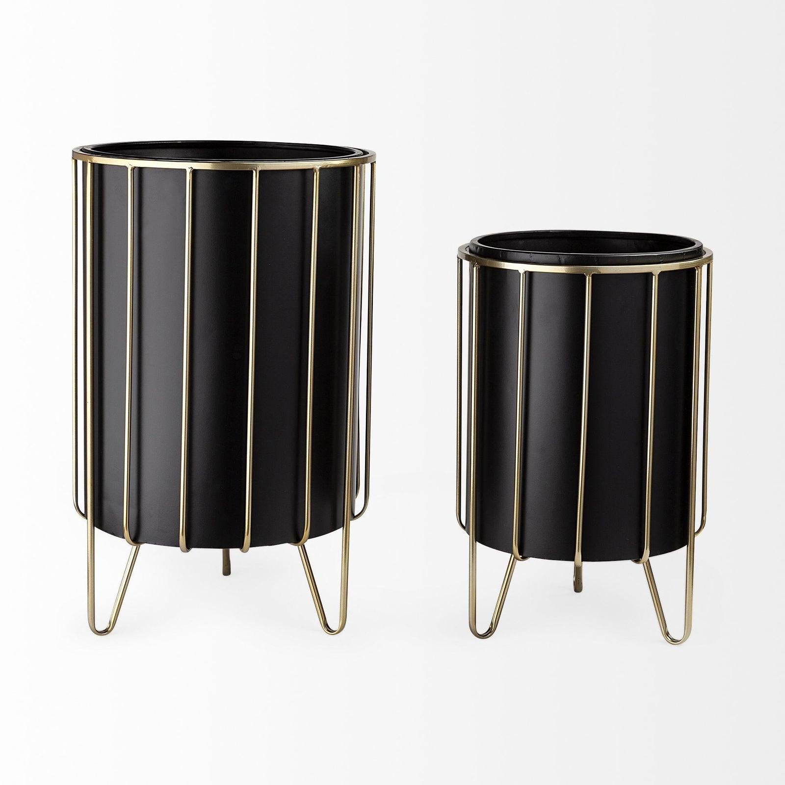 Mercana Pianta Black Metal Insert Brass Frame Plant Stands - Set of 2