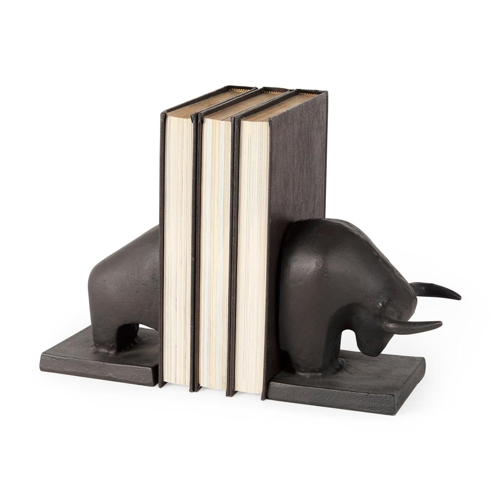 Mercana Taurus Black Cast Aluminum Bull Bookends- Set of 2