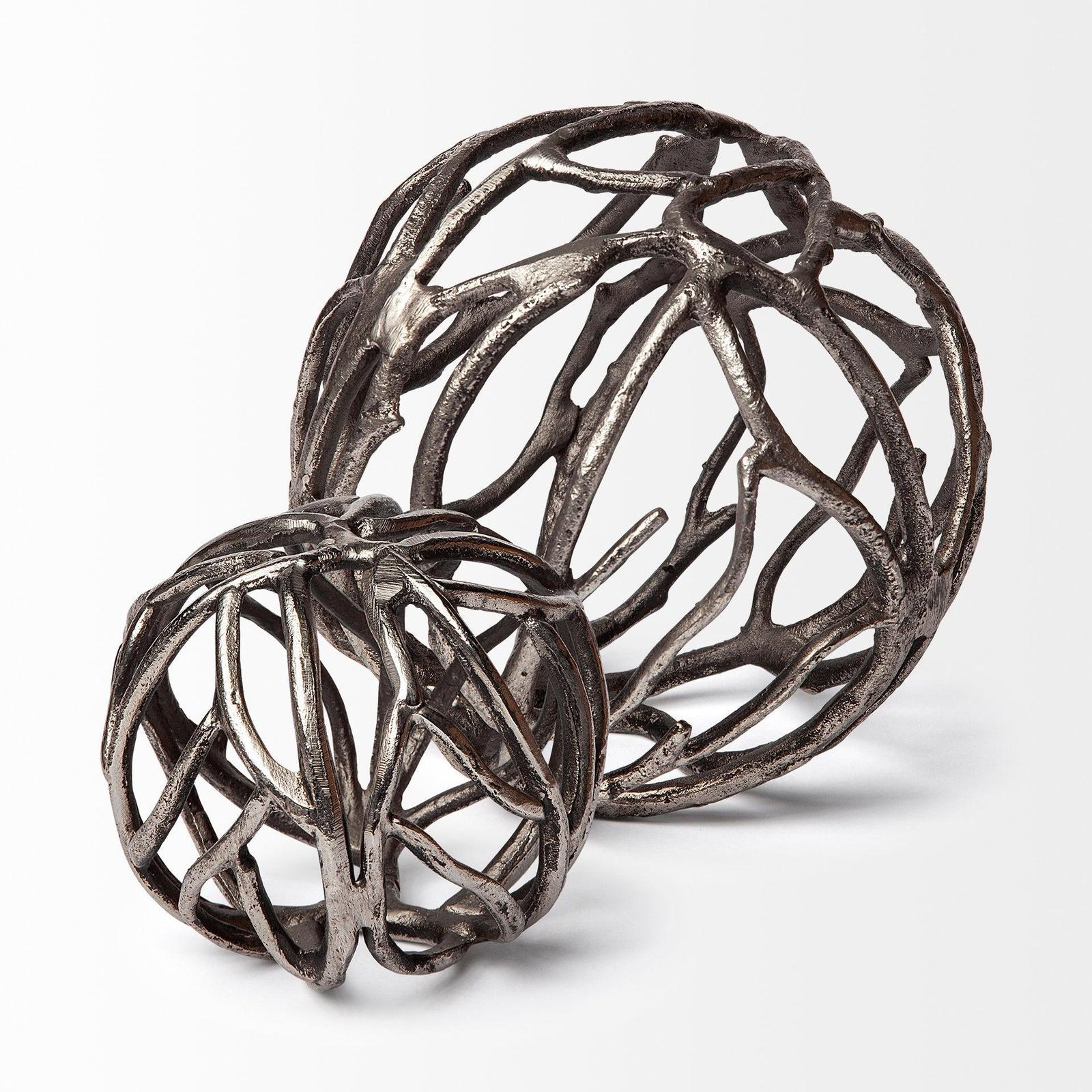 Mercana Sphaira Aluminum Decorative Tree Branch Orb