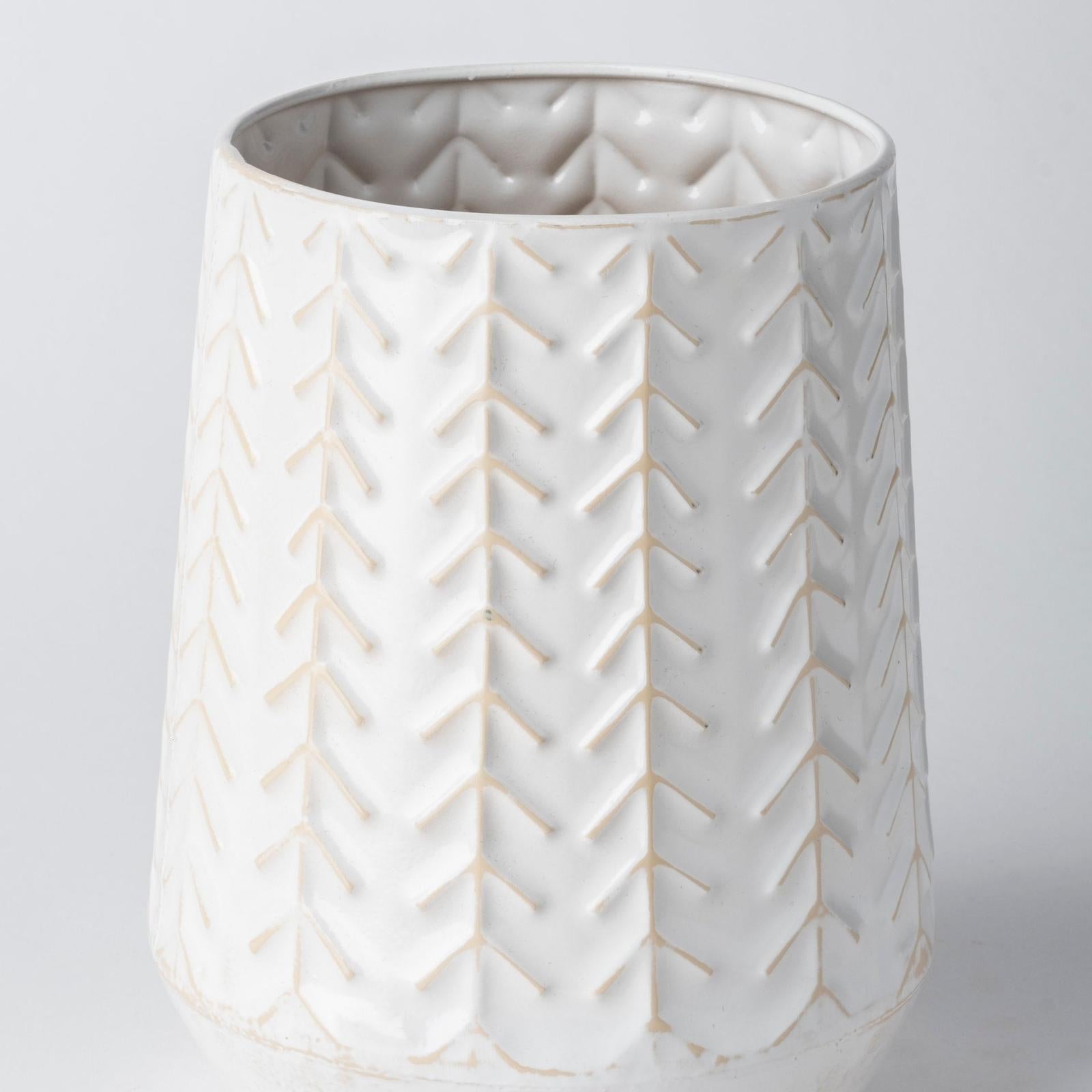 Mercana Gemma II Metal Glossy White Chevron Vase Clearance