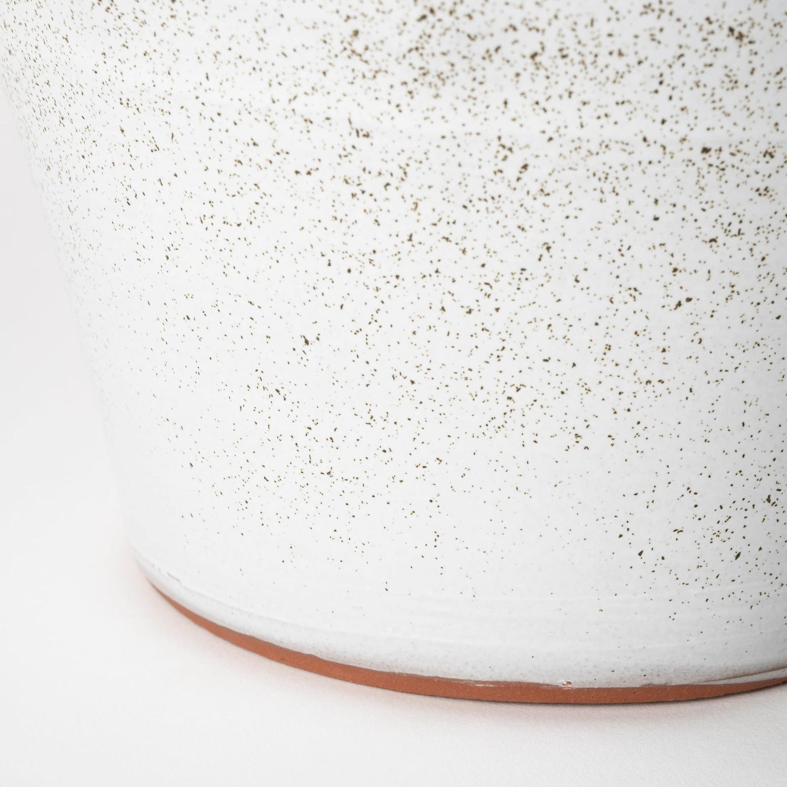 Mercana Julian Glossy White Ceramic Spoked Vase