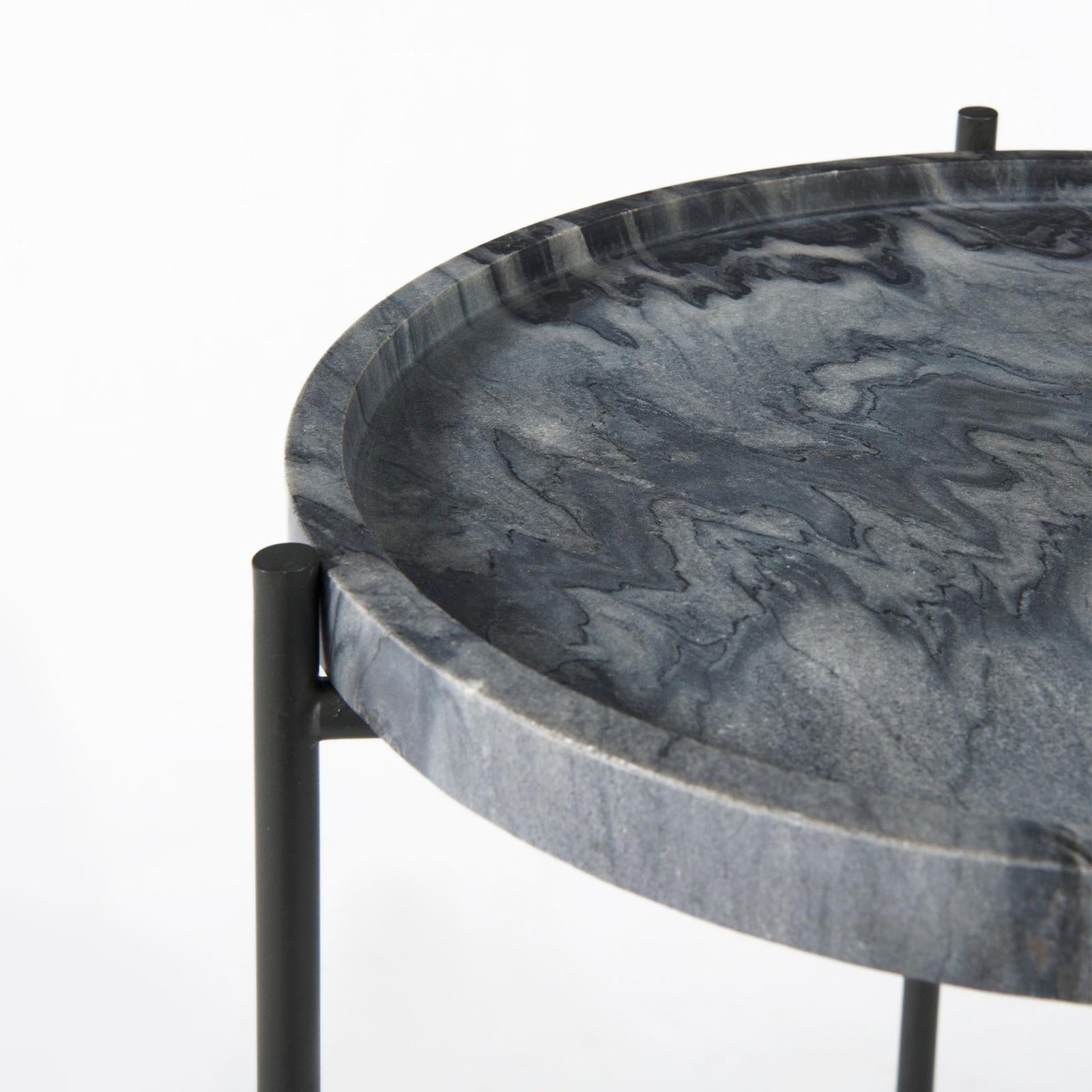 Mercana Stella Gray Round Marble Top W/Black Base Accent Table