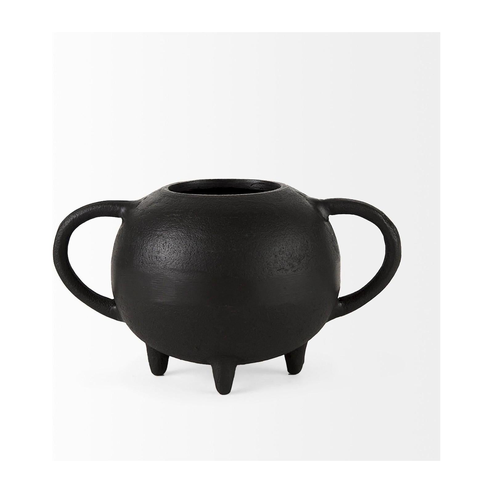 Mercana Cyrus Black Vase Decorative Object