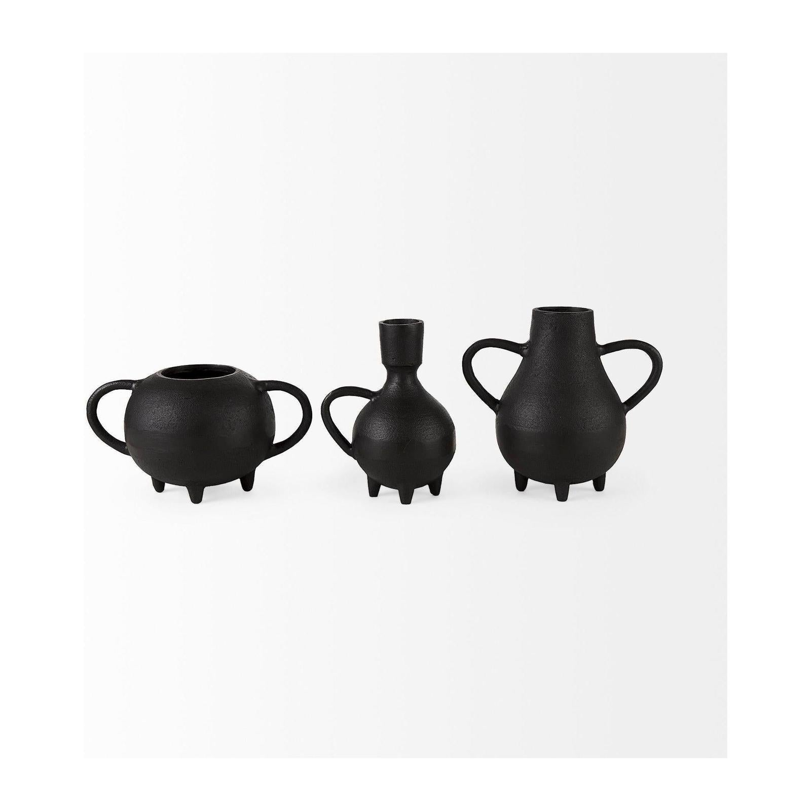 Mercana Cyrus Black Vase Decorative Object