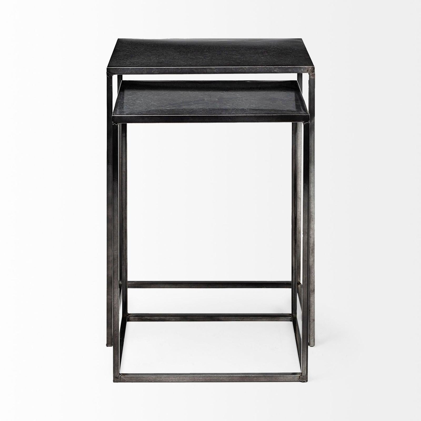 Mercana Kasey Galvanized Metal Nesting Accent Tables- Set of 2