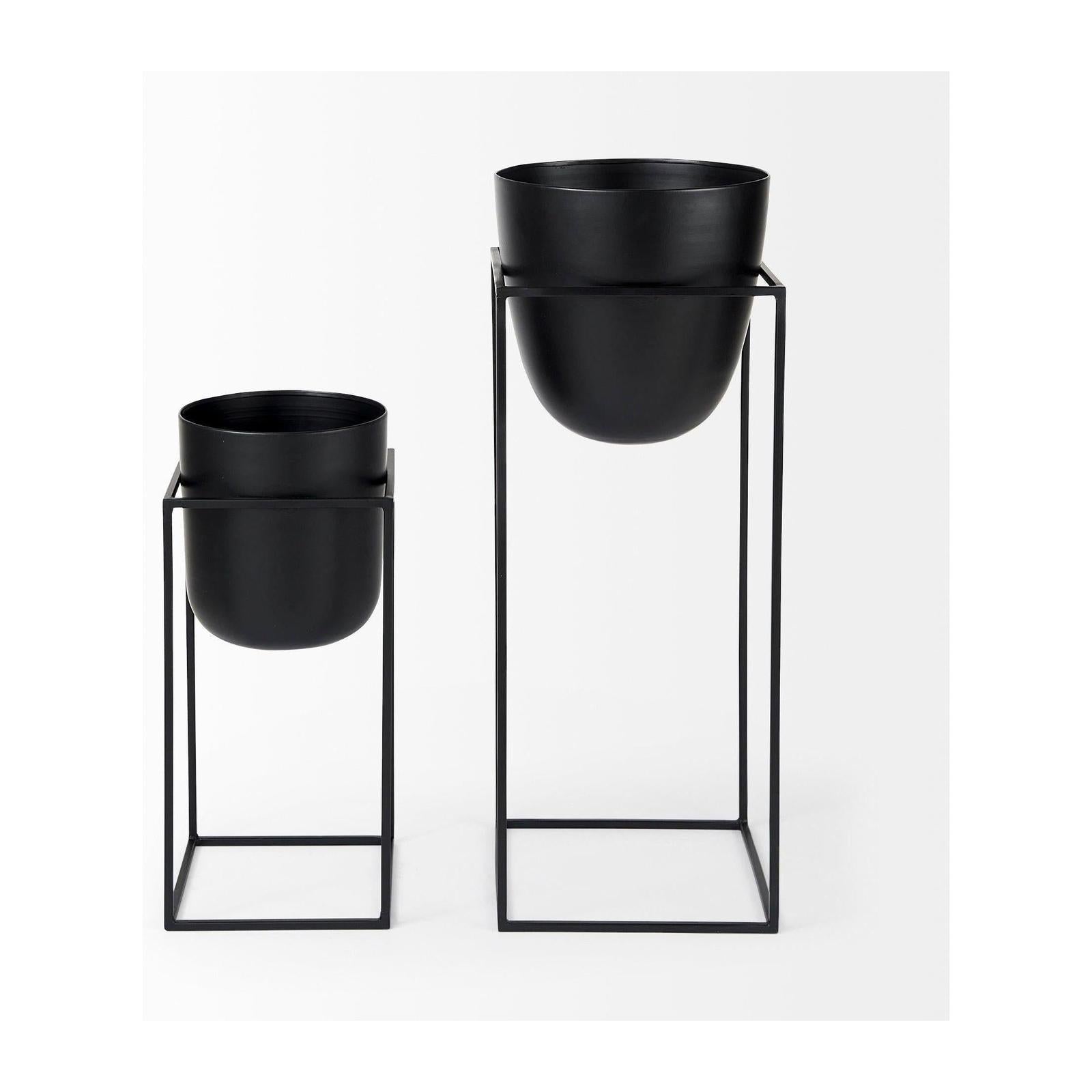 Mercana Bumble Black Plant Stands- Set of 2