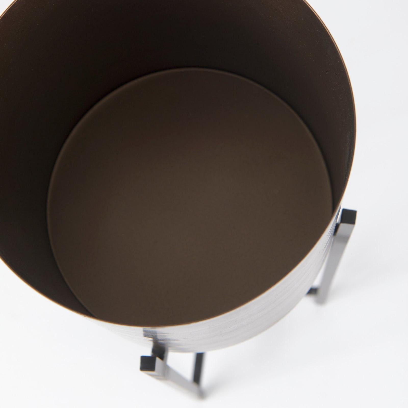 Mercana Sowerberry Plant Stand