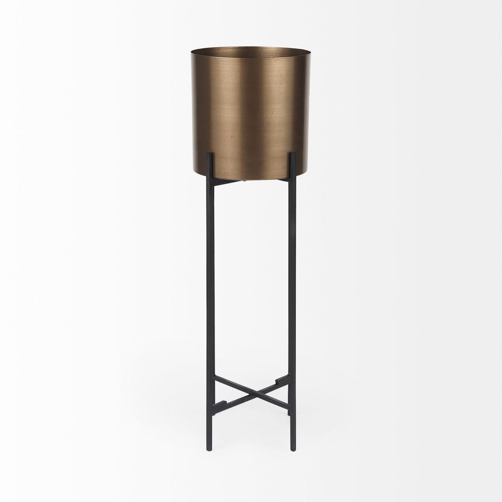 Mercana Sowerberry Plant Stand