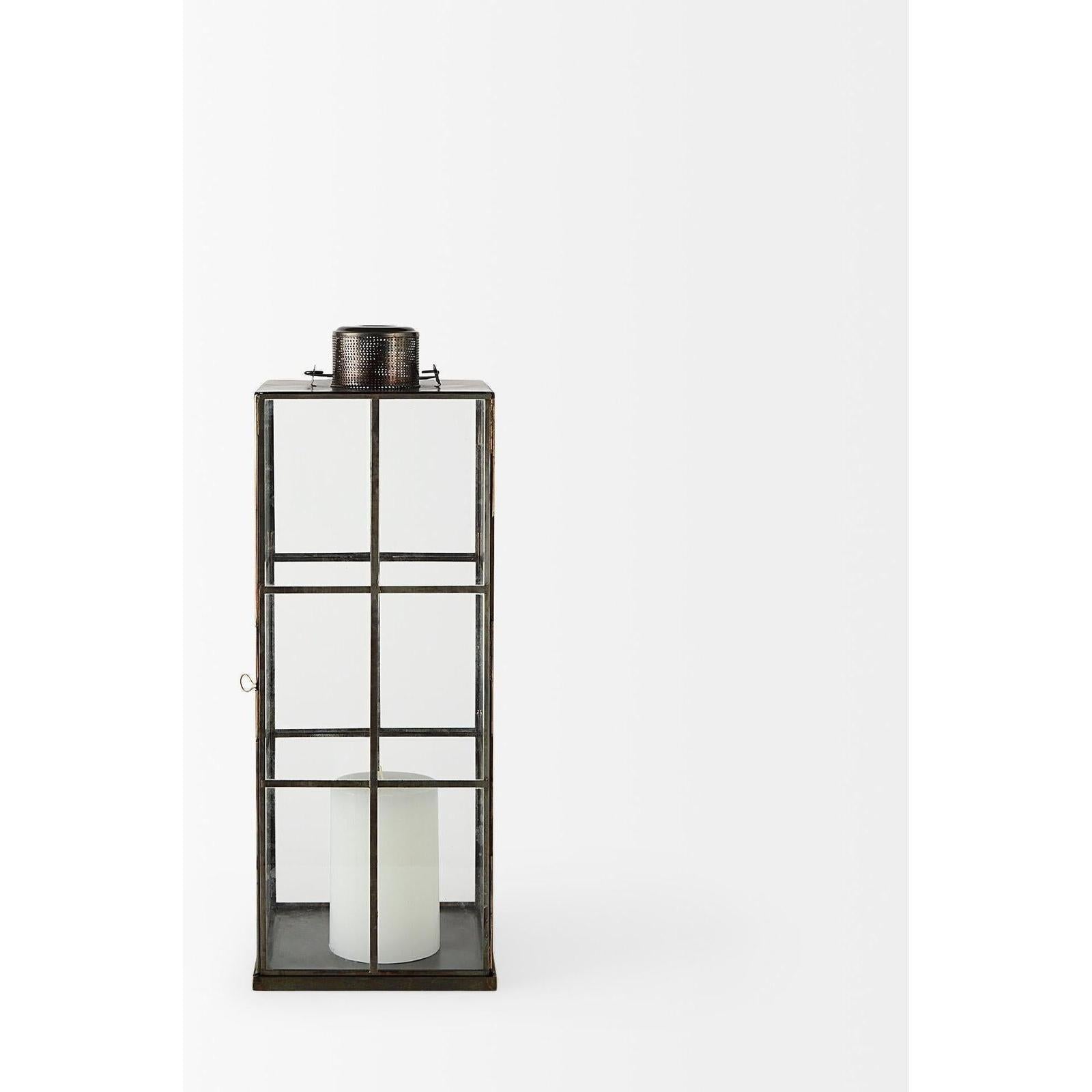 Mercana Grimwig Lantern W/sheet Base Without Bevel Clearance