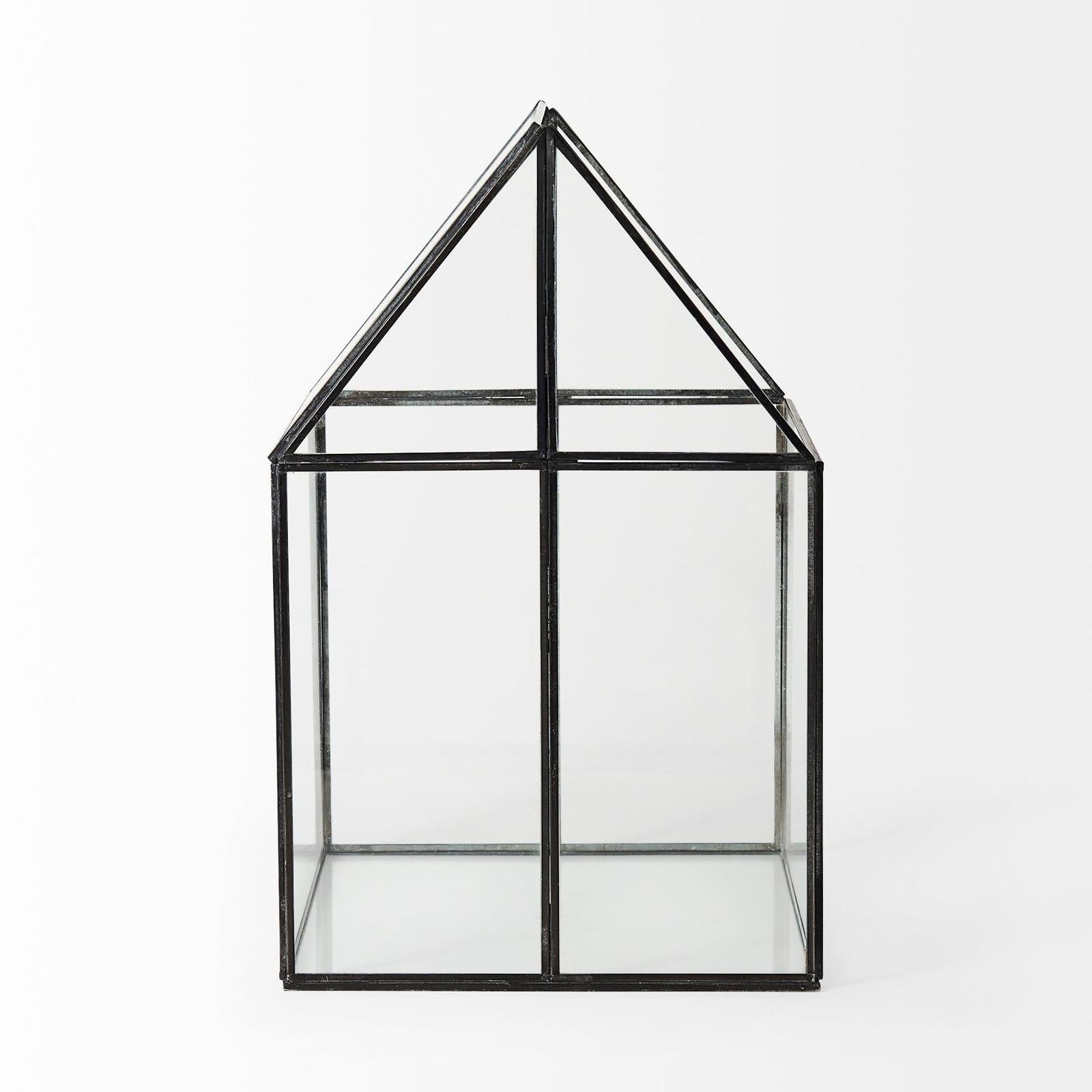 Mercana Sikes Hut Terrarium W/Glass Base