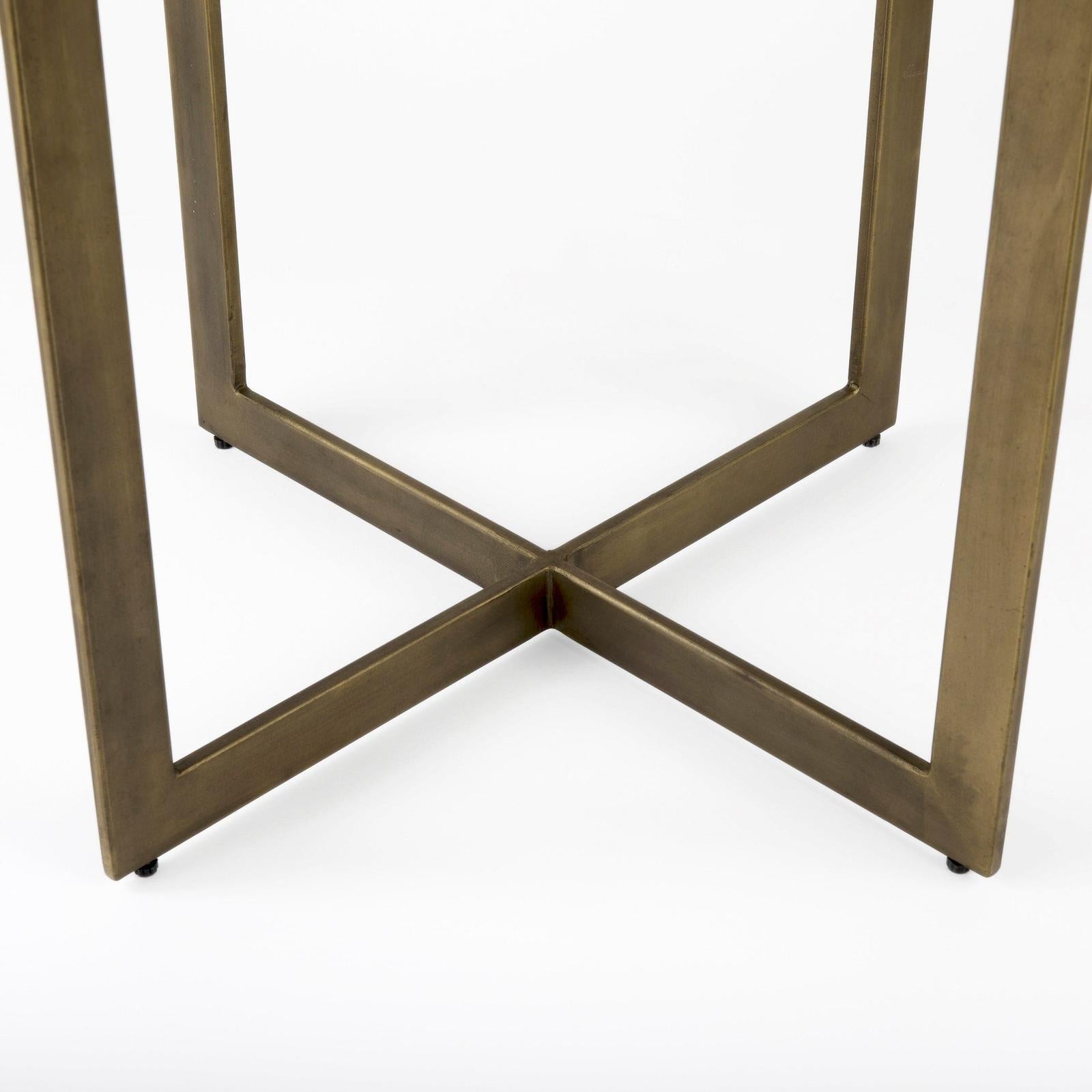 Mercana Faye Dining Table