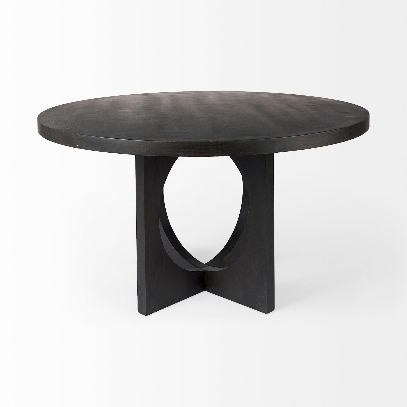 Mercana Liesl Wood W/ Circular Top Dining Table
