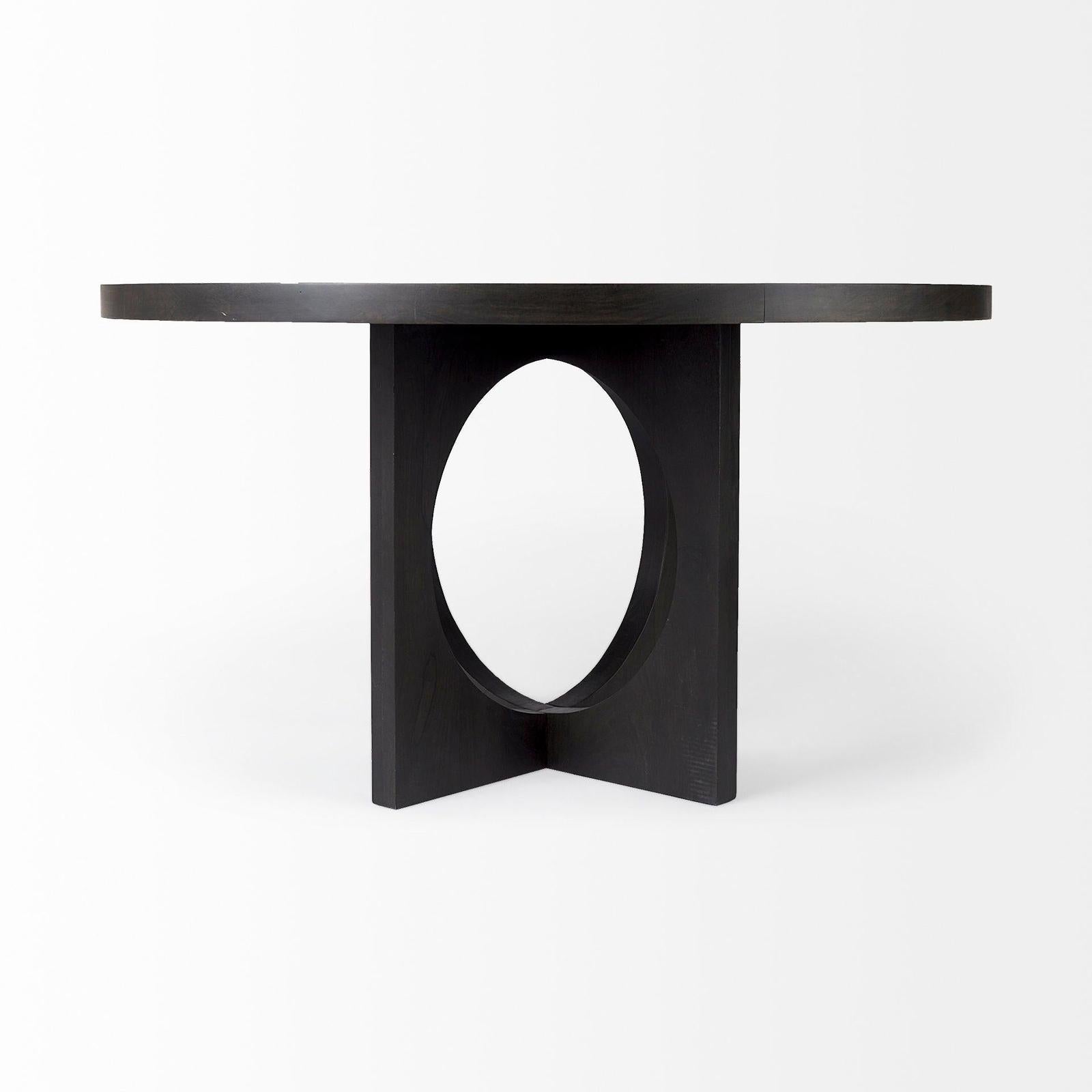 Mercana Liesl Wood W/ Circular Top Dining Table
