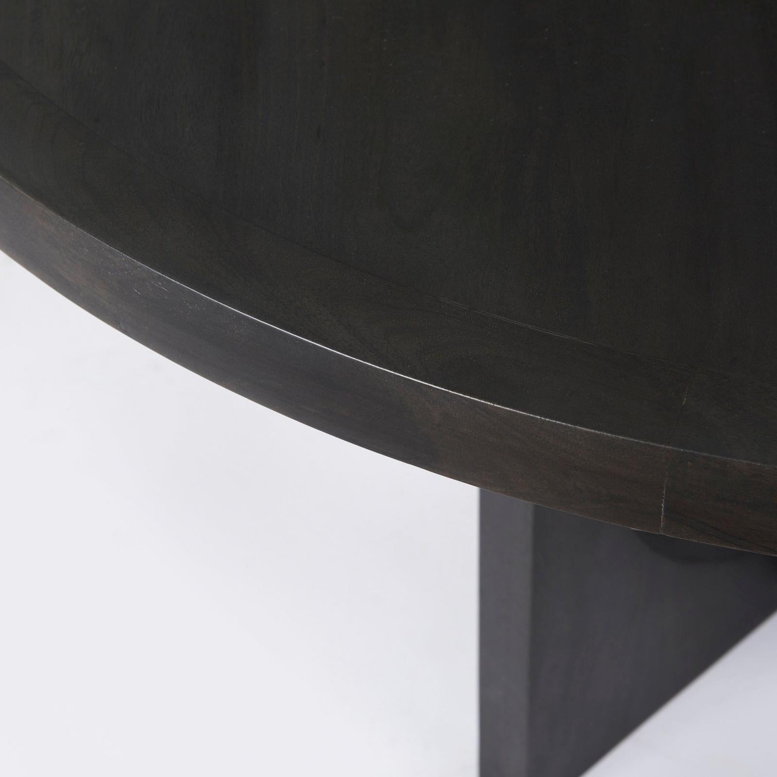 Mercana Liesl Wood W/ Circular Top Dining Table