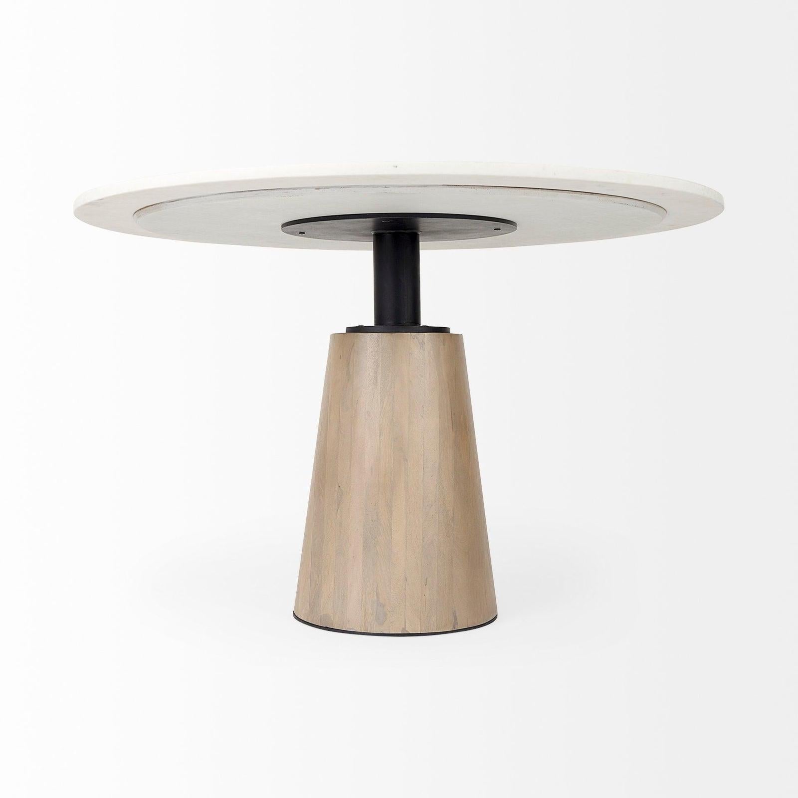 Mercana Maxwell Round Accent Pedestal Bistro Table