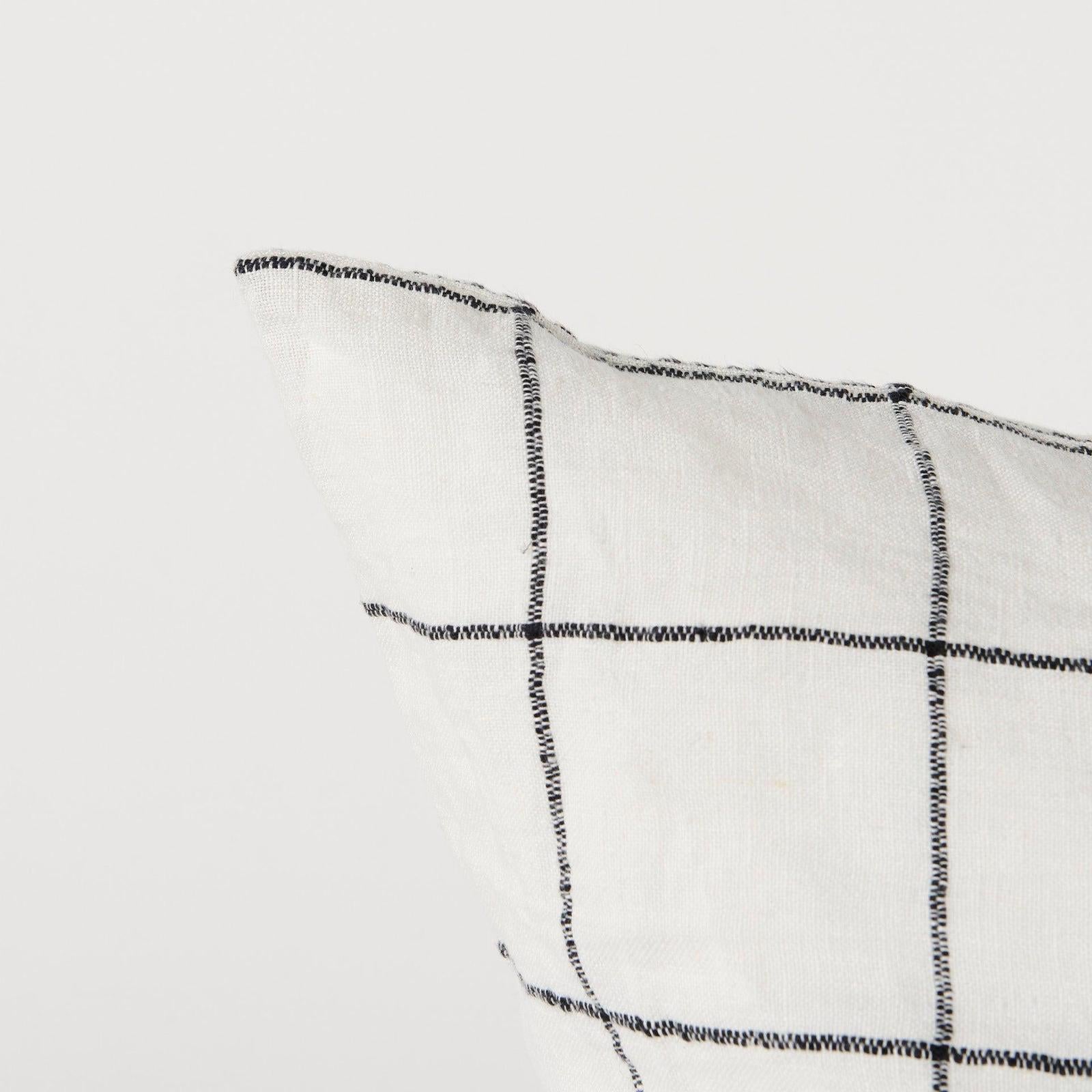 Mercana Suzanne White/Black Square Pattern Decorative Pillow Cover Clearance