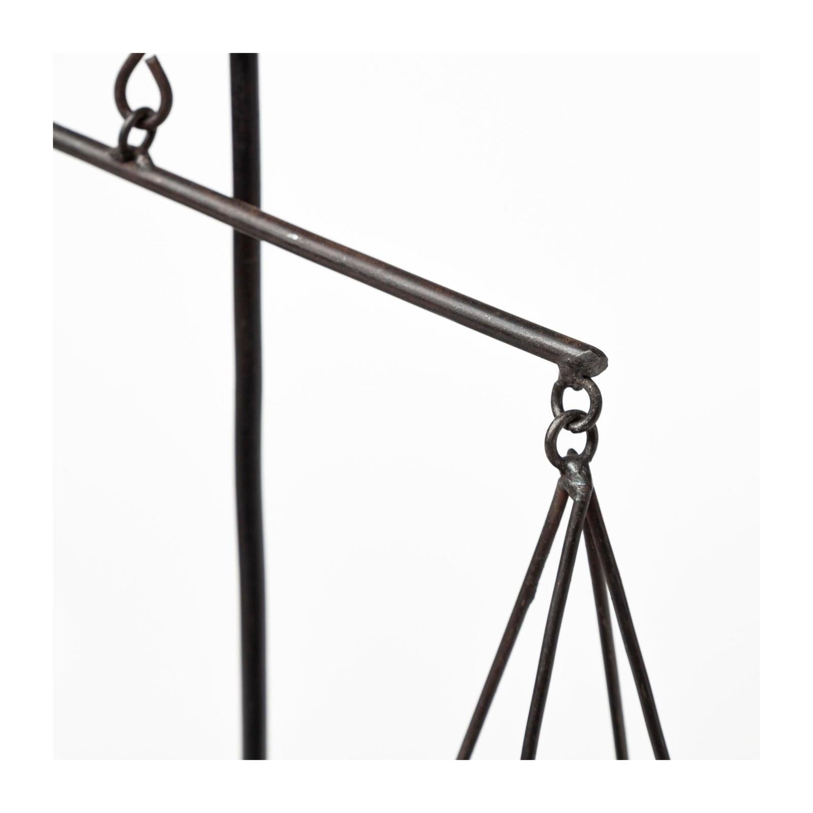 Mercana Ellis Black Metal Vintage Inspired Weighing Scale