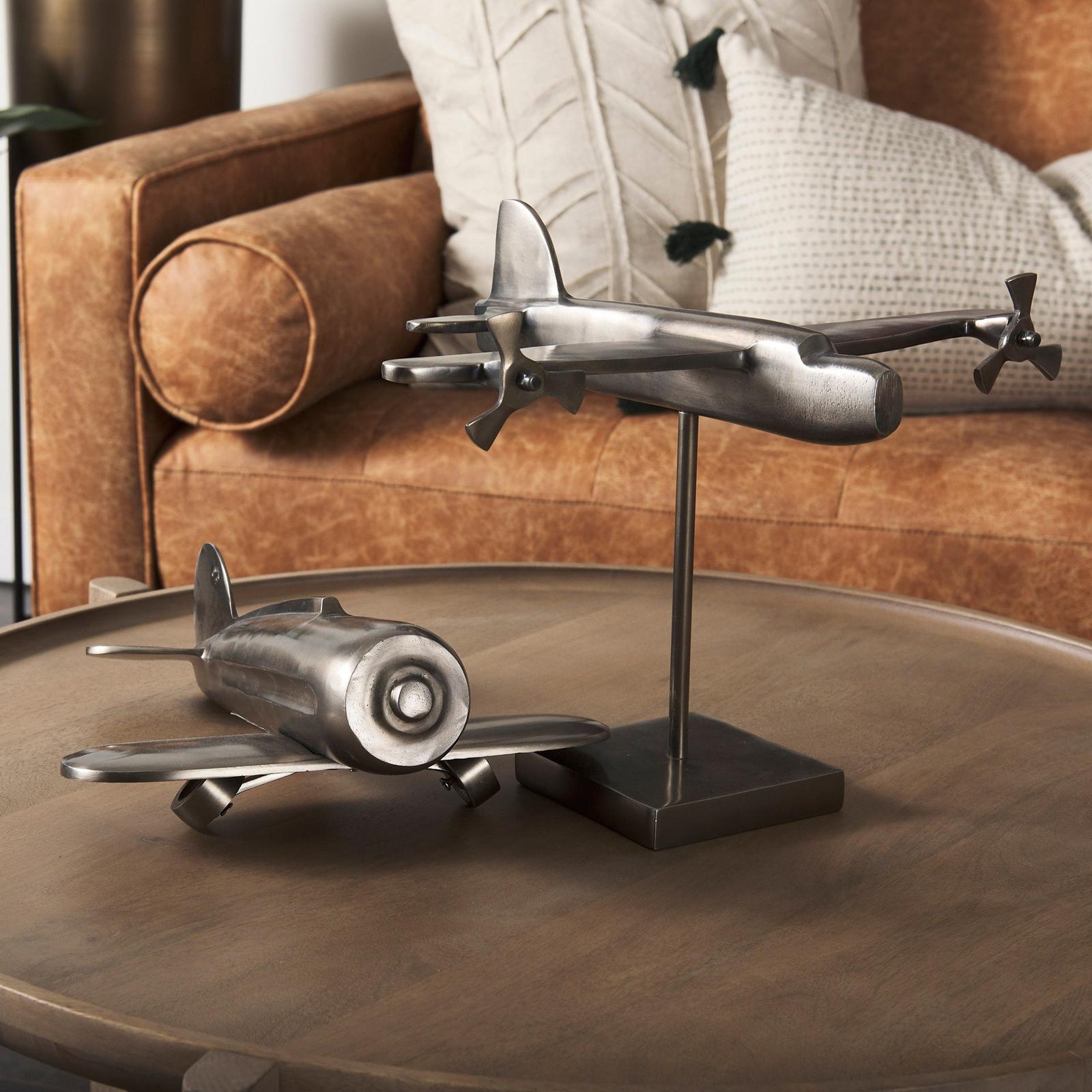 Mercana Maverick Gray Metal Plane