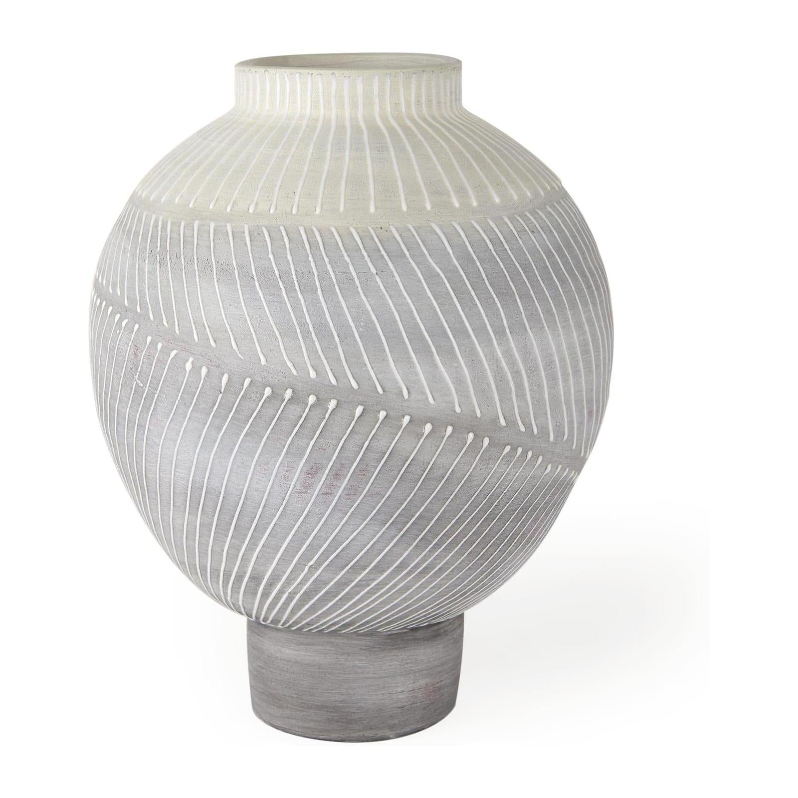 Mercana Blume Off-White w/ Gray Textured Vase