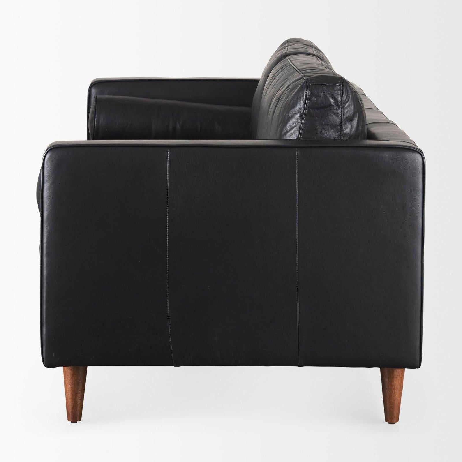 Mercana Svend Leather Sofa Clearance