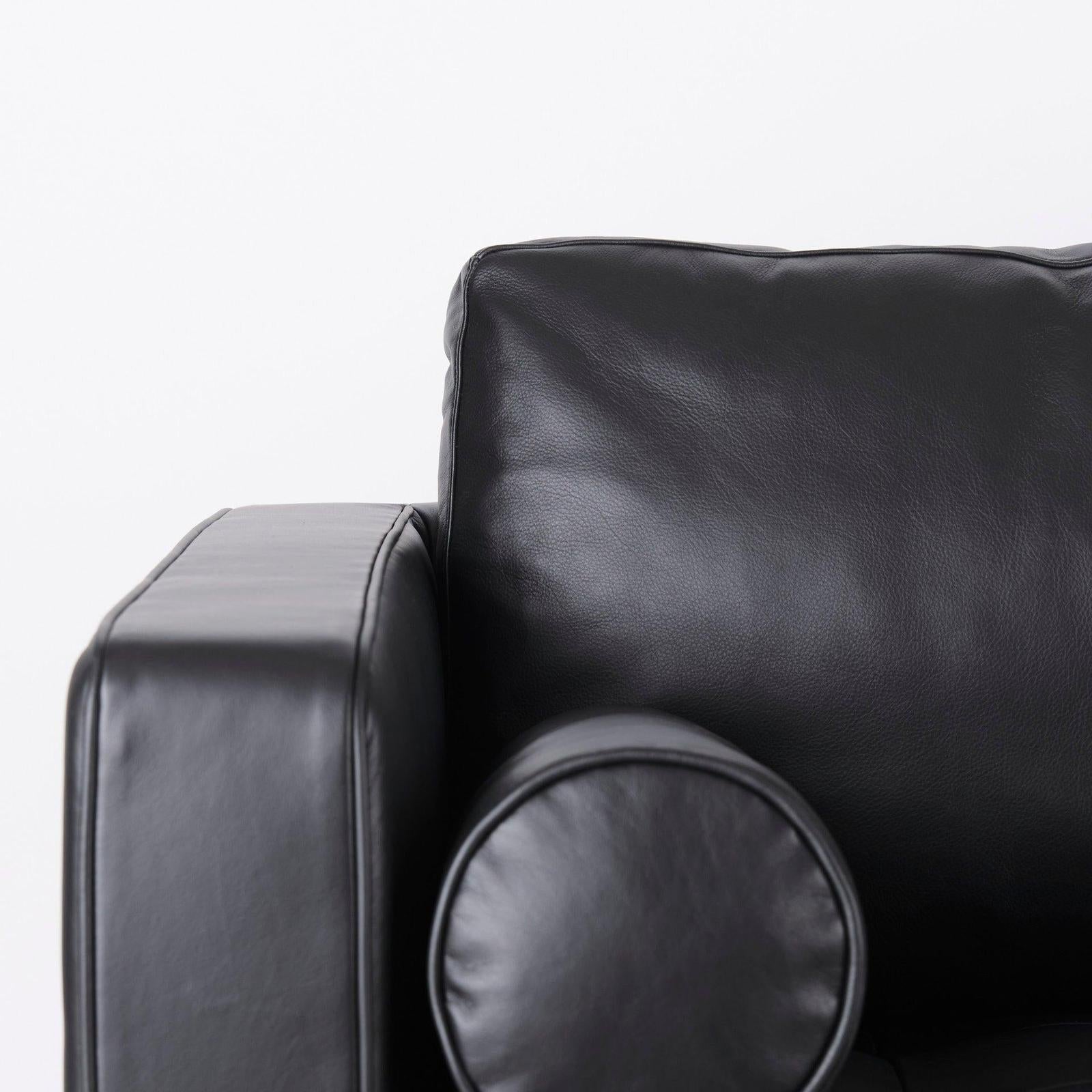 Mercana Svend Leather Sofa Clearance