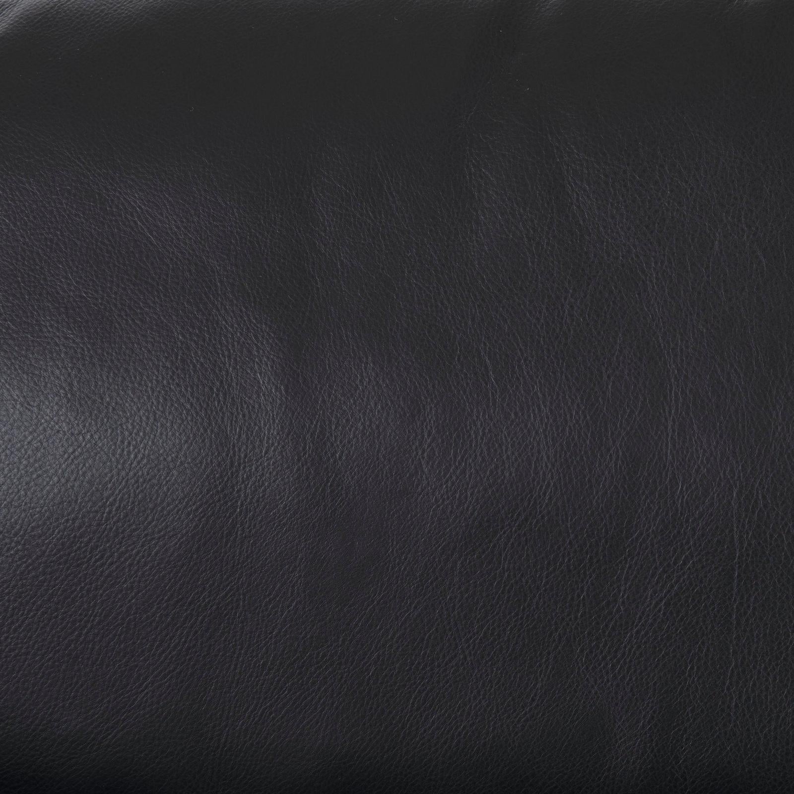 Mercana Svend Leather Sofa Clearance