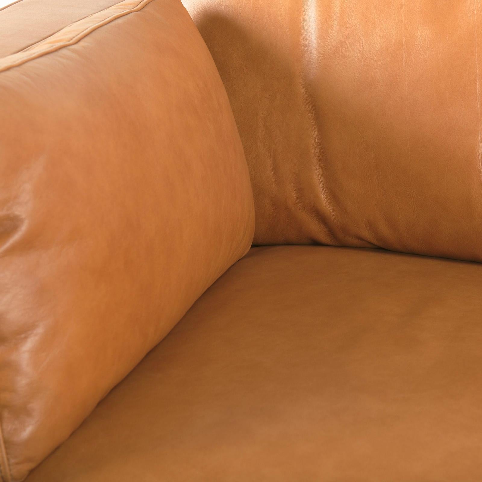 Mercana Elton Tan Leather Sofa Clearance