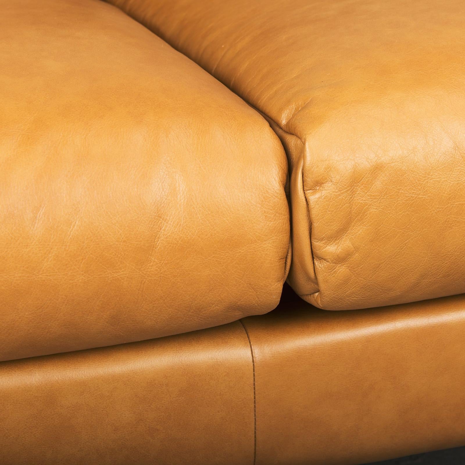 Mercana Lake Como Tan Leather Three Seater Sofa Clearance