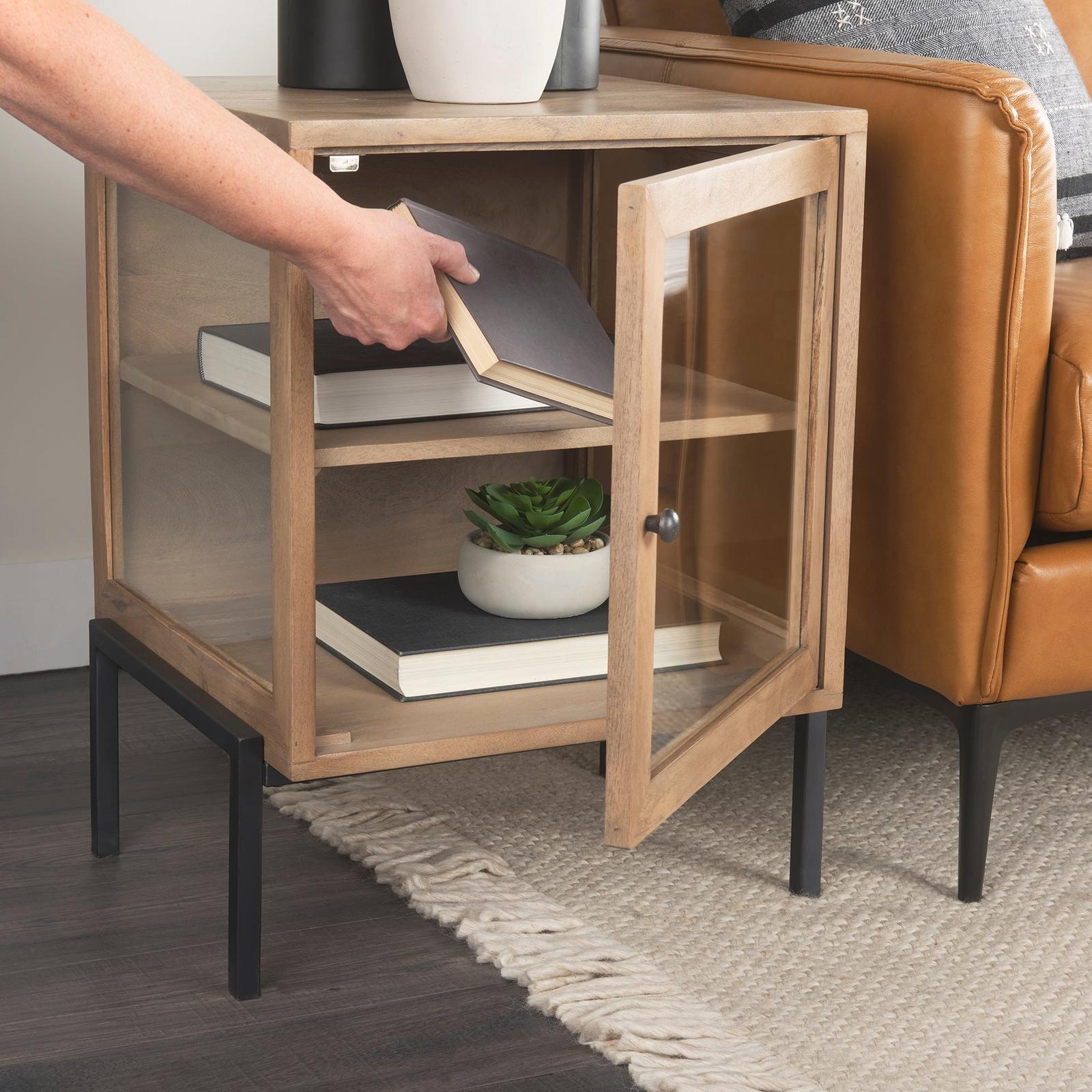 Mercana Arelius Wood End/Side Table