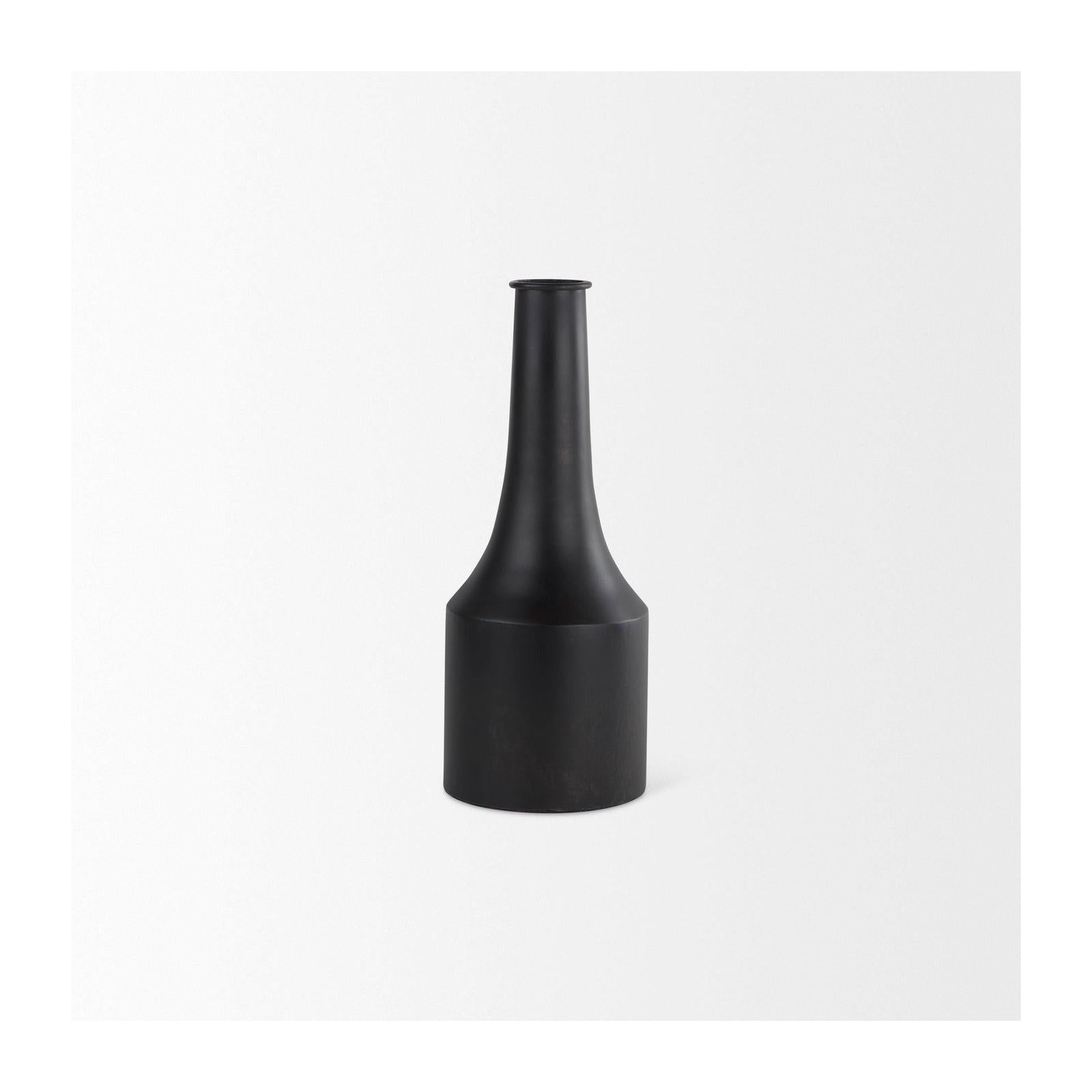 Mercana Aubrey Iron Jug Vase