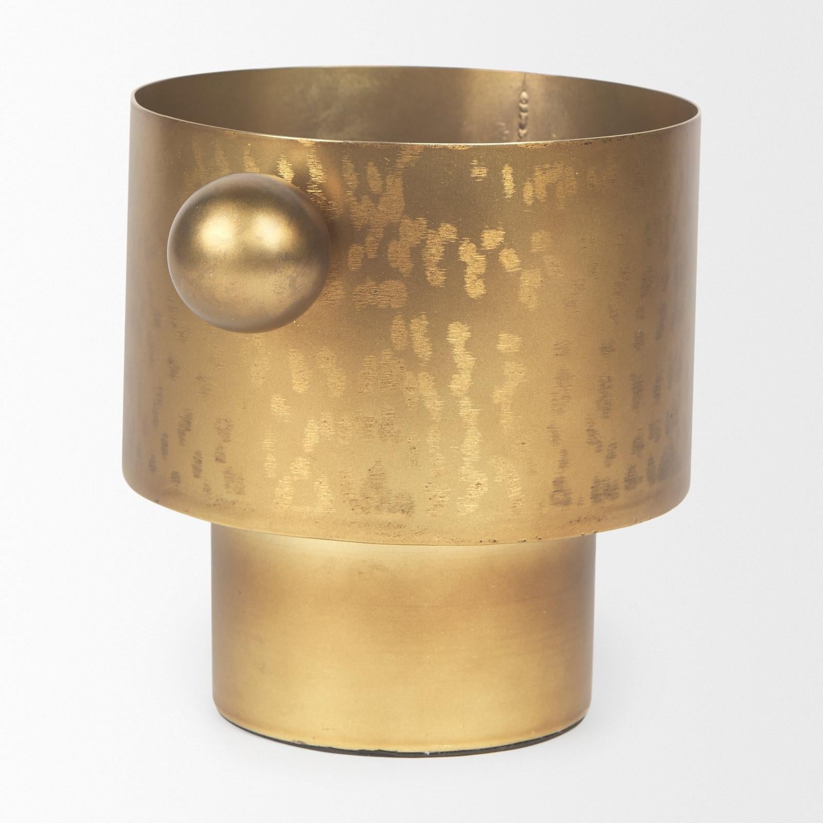 Mercana Juno Iron Vase Clearance