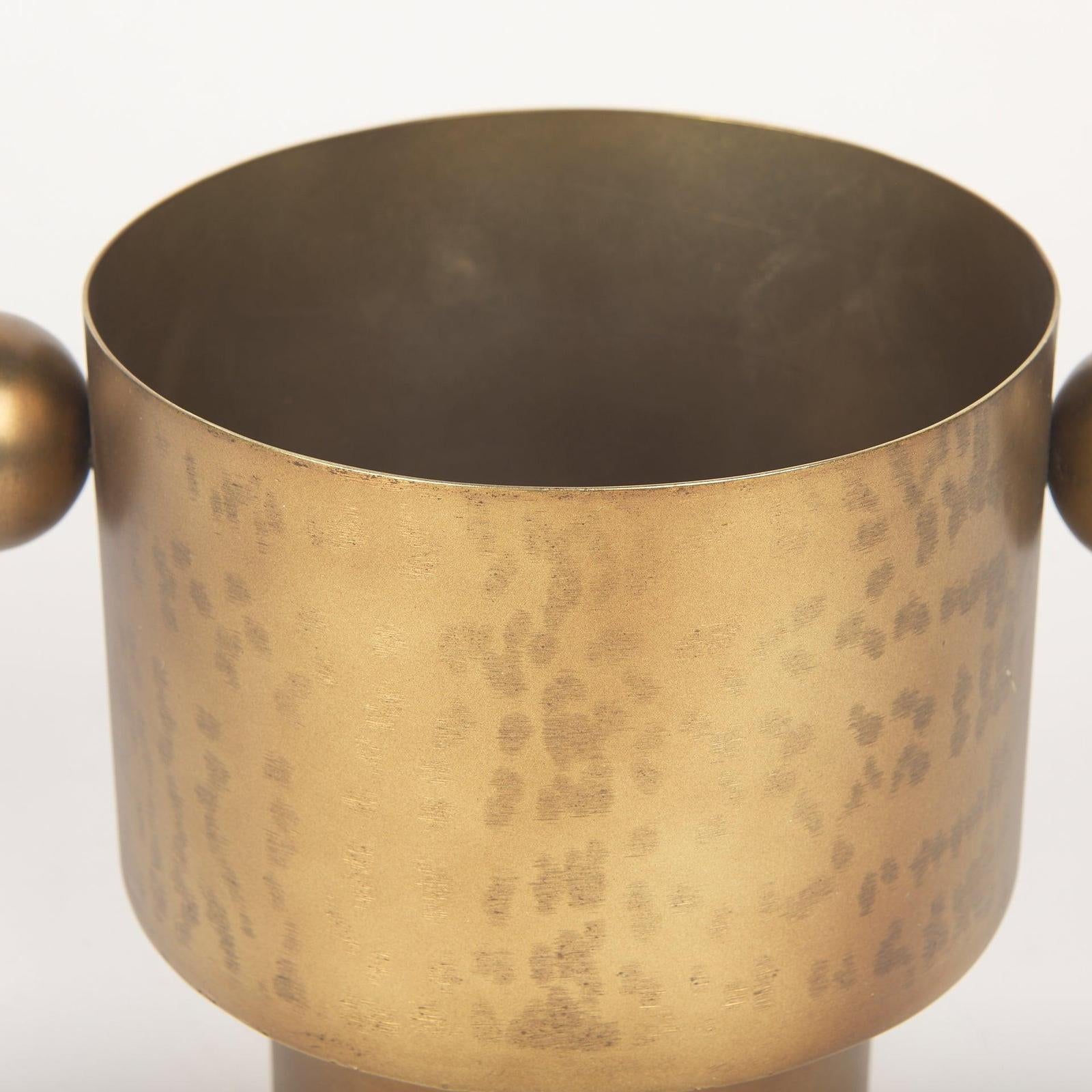 Mercana Juno Iron Vase Clearance