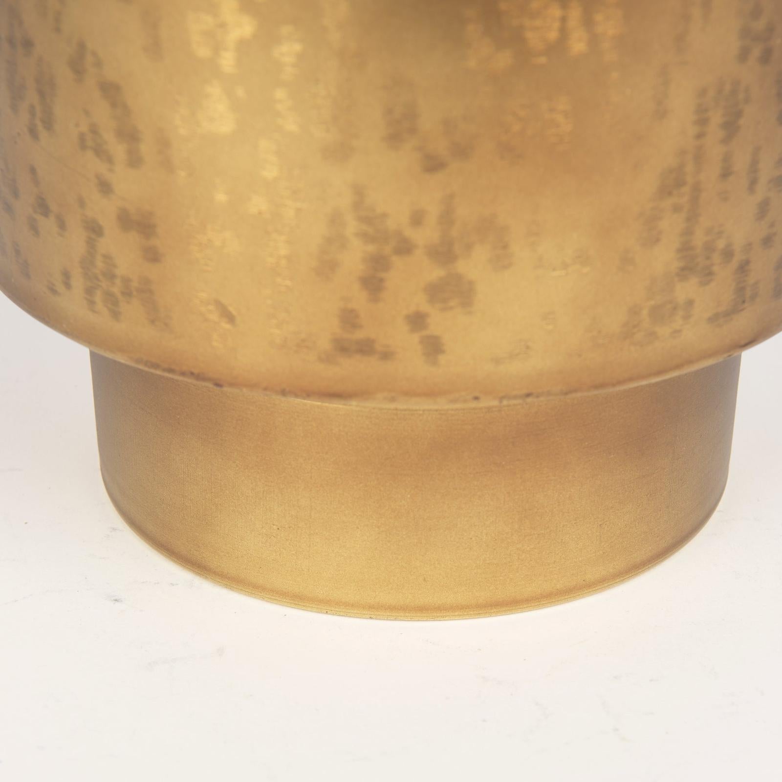 Mercana Juno Iron Vase Clearance
