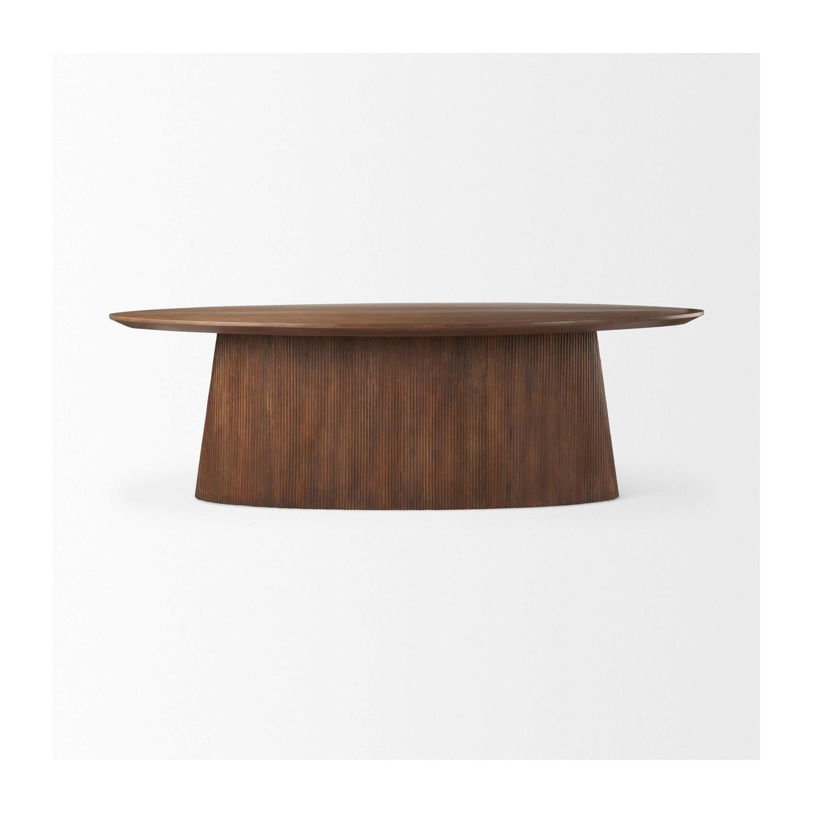 Mercana Lance Oval Dining Table