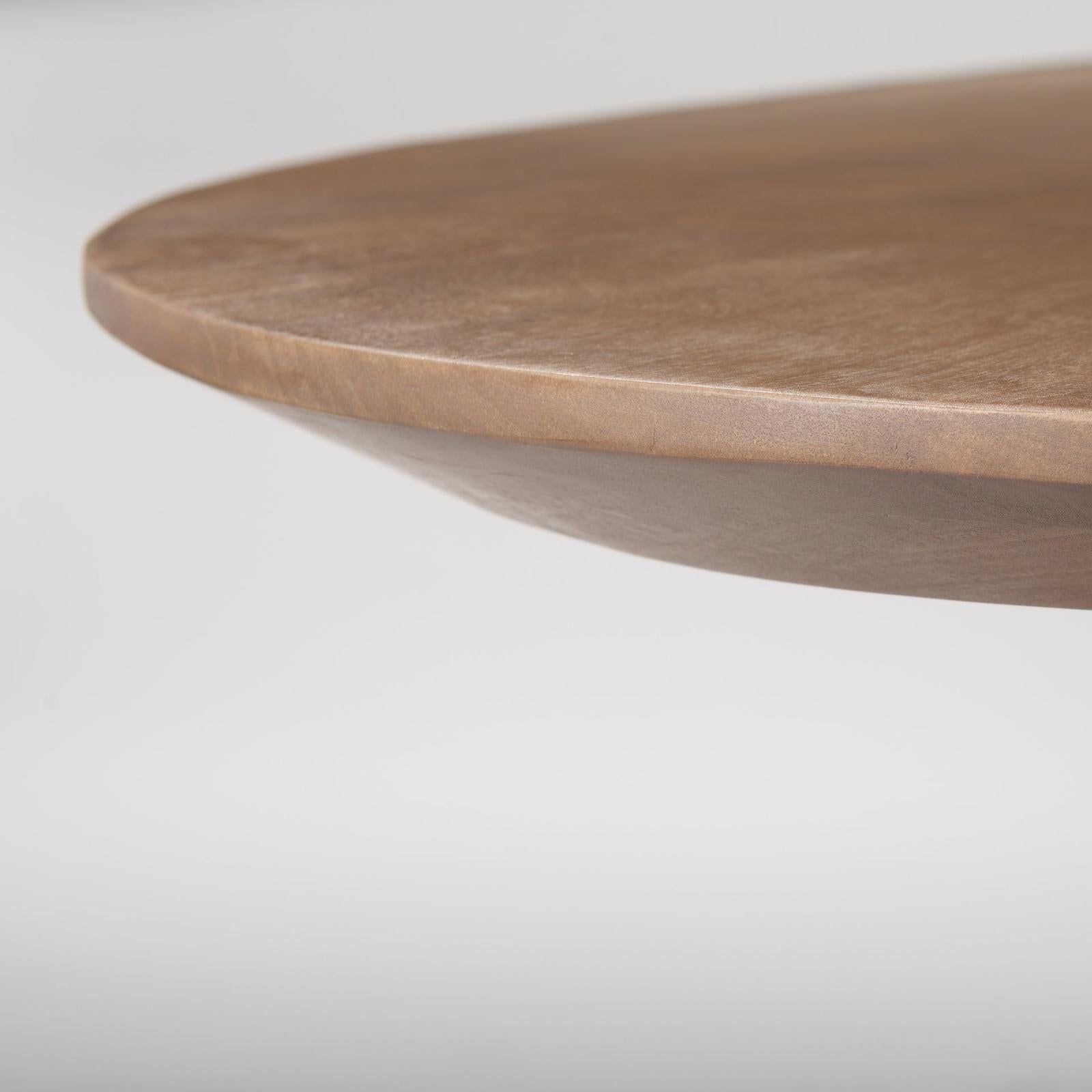 Mercana Lance Oval Dining Table