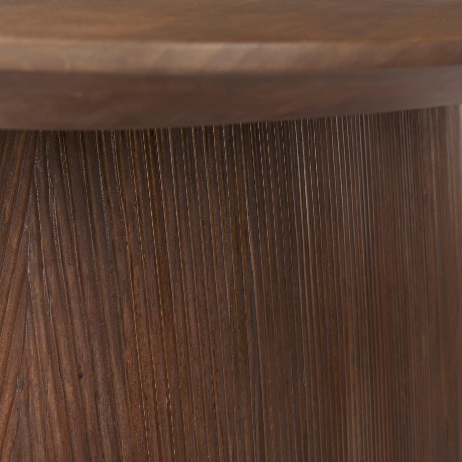 Mercana Lance Oval Dining Table